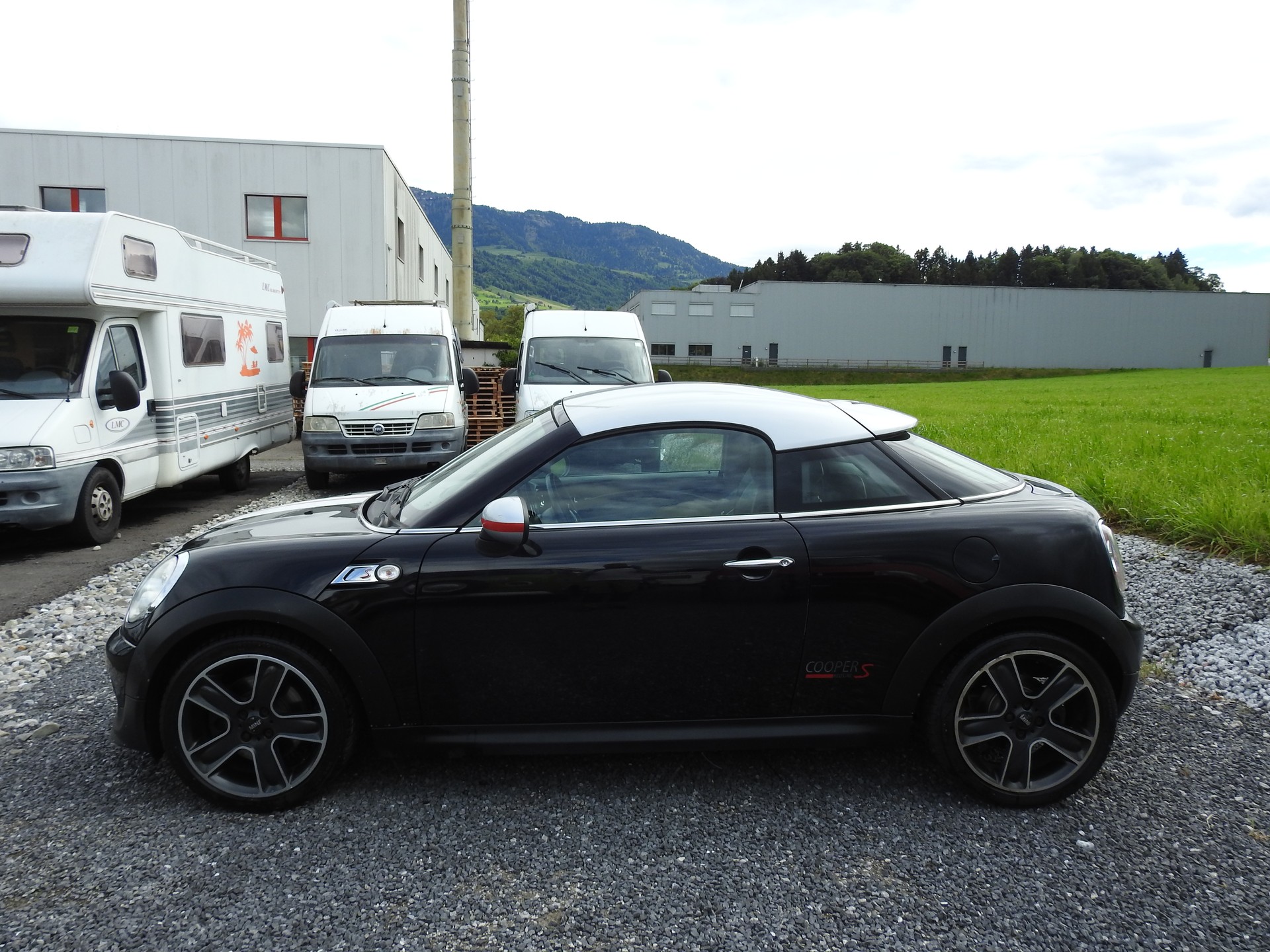 MINI Cooper S Coupé-showroom-element-2