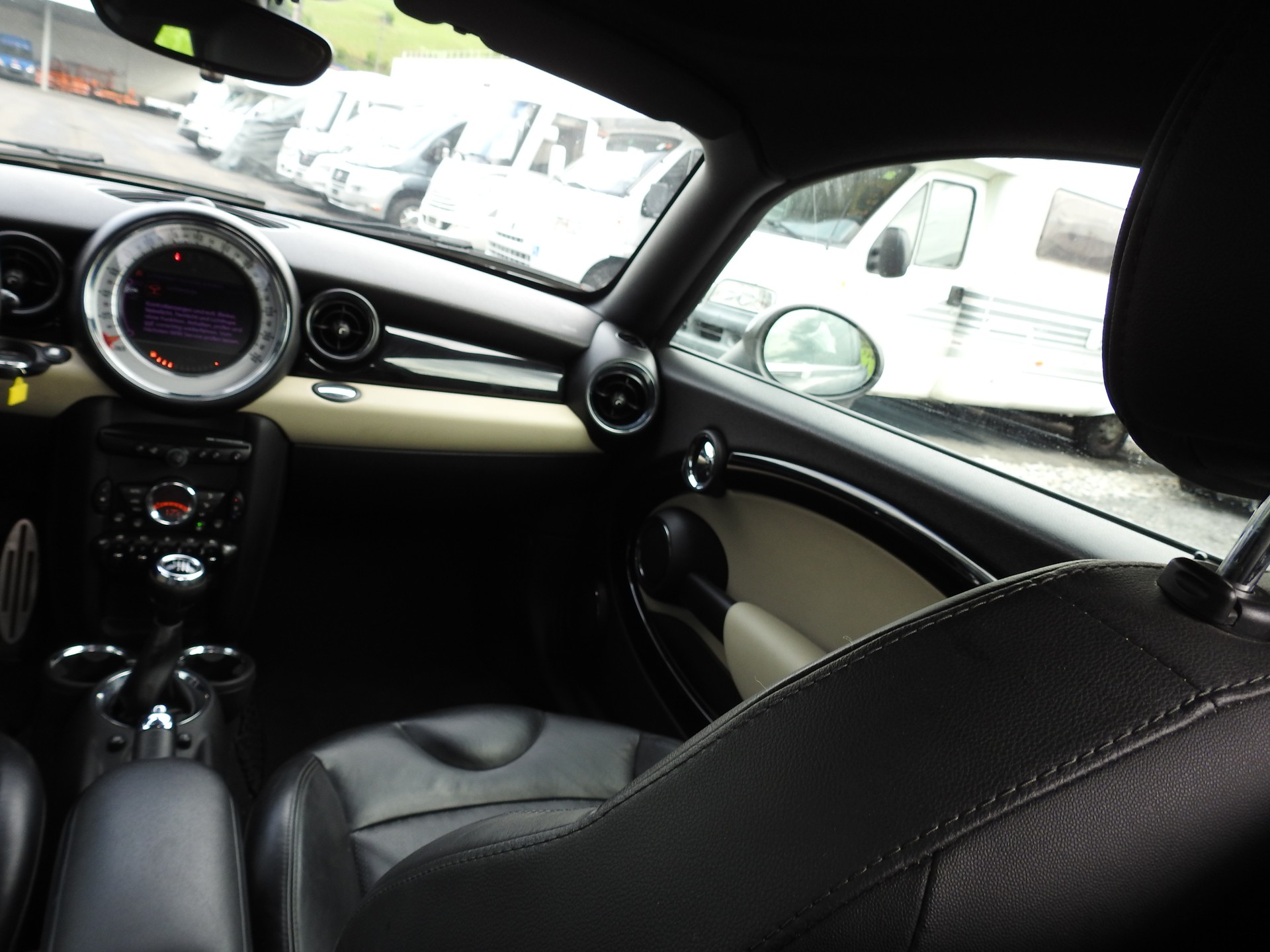 MINI Cooper S Coupé-image-15