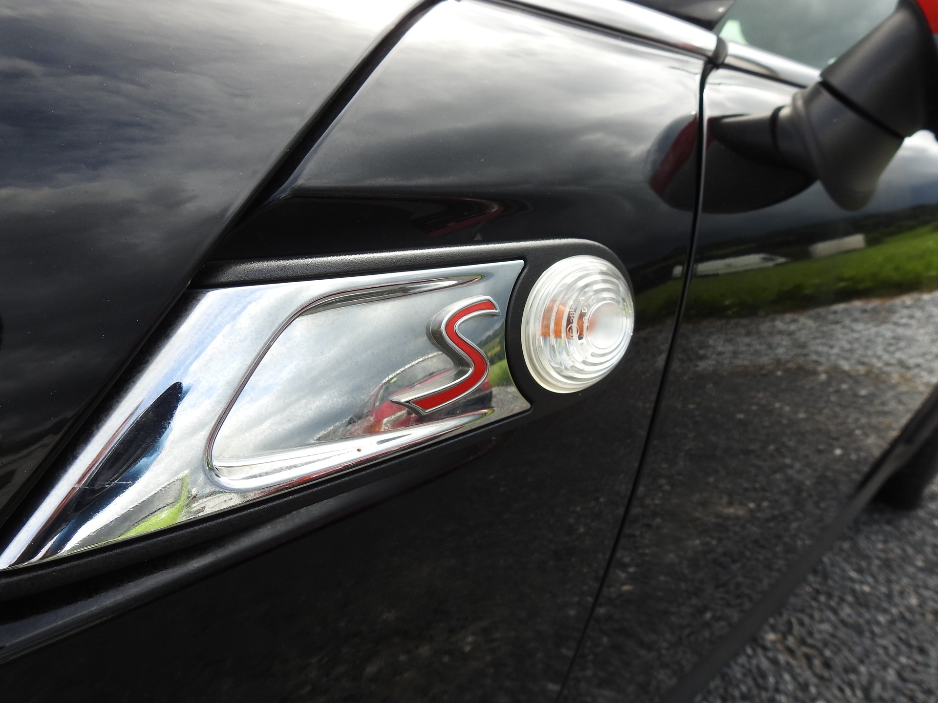MINI Cooper S Coupé-image-8