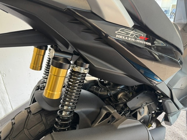 APRILIA SR 400 GT-image-12