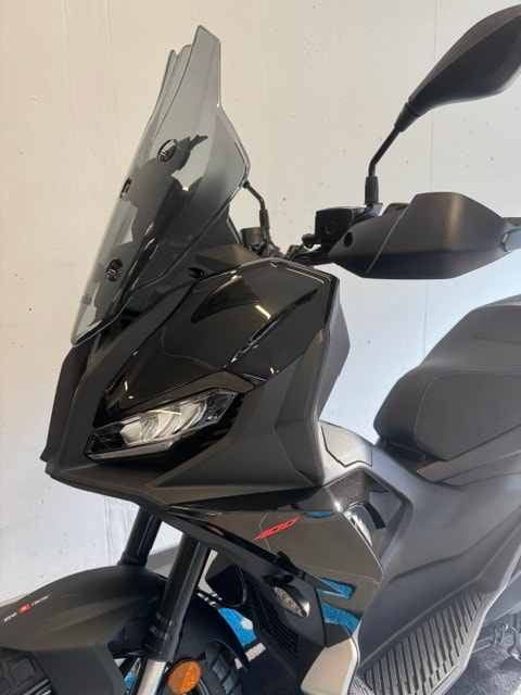 APRILIA SR 400 GT-image-4