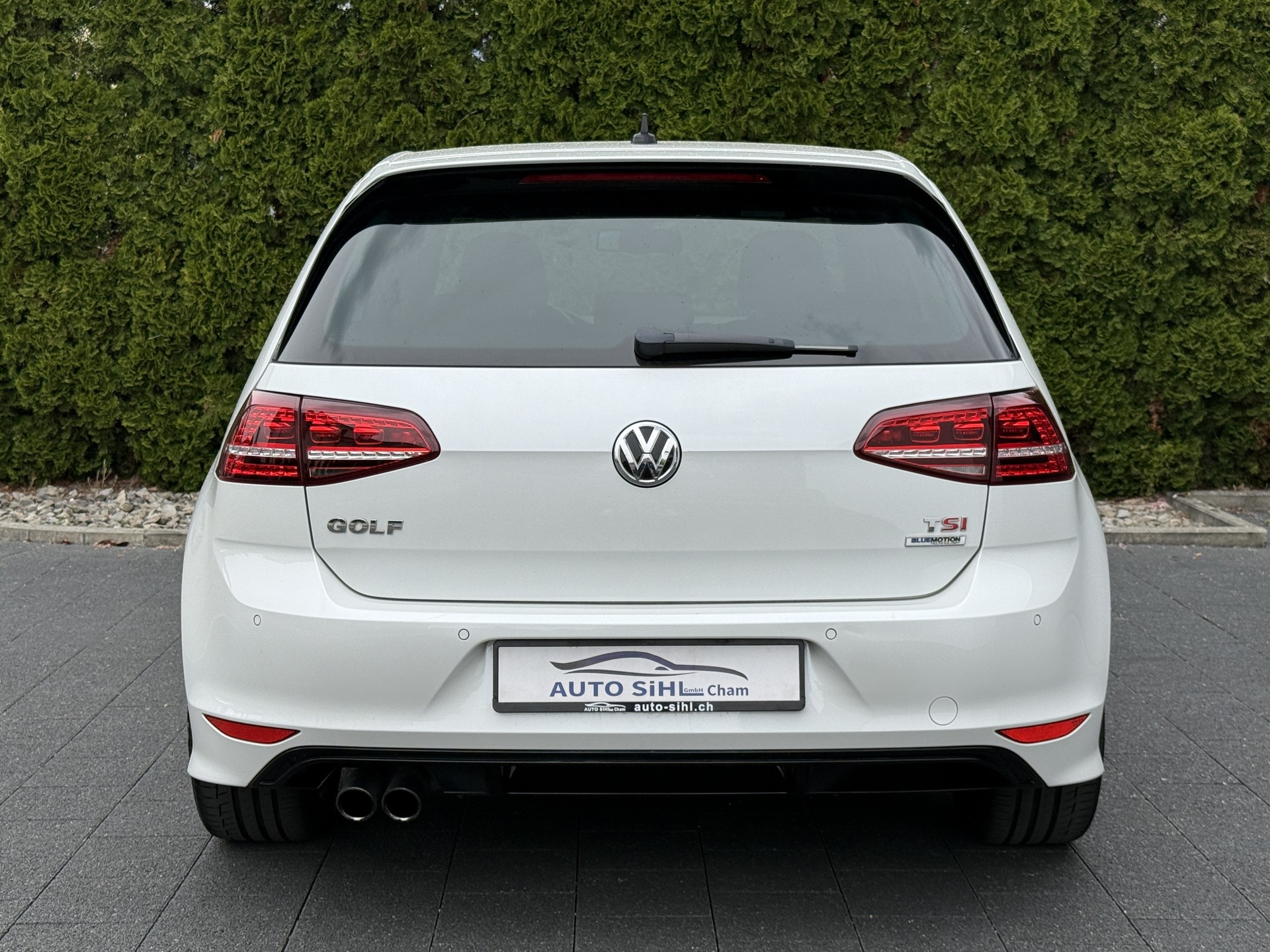 VW Golf 1.4 TSI Lounge R-Line DSG-image-10