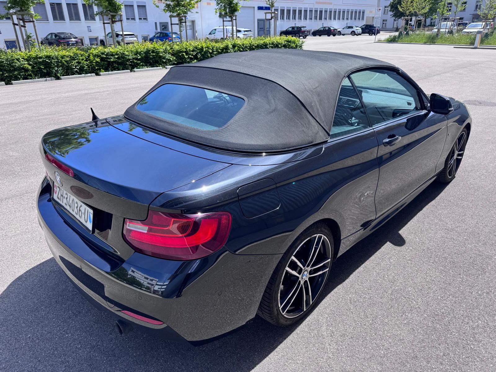 BMW M240i xDrive Steptronic-image-4