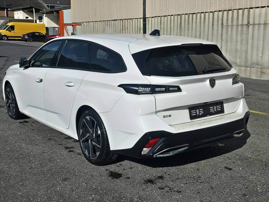 PEUGEOT 308 SW 1.5 BlueHDI Allure Pack EAT8-image-2