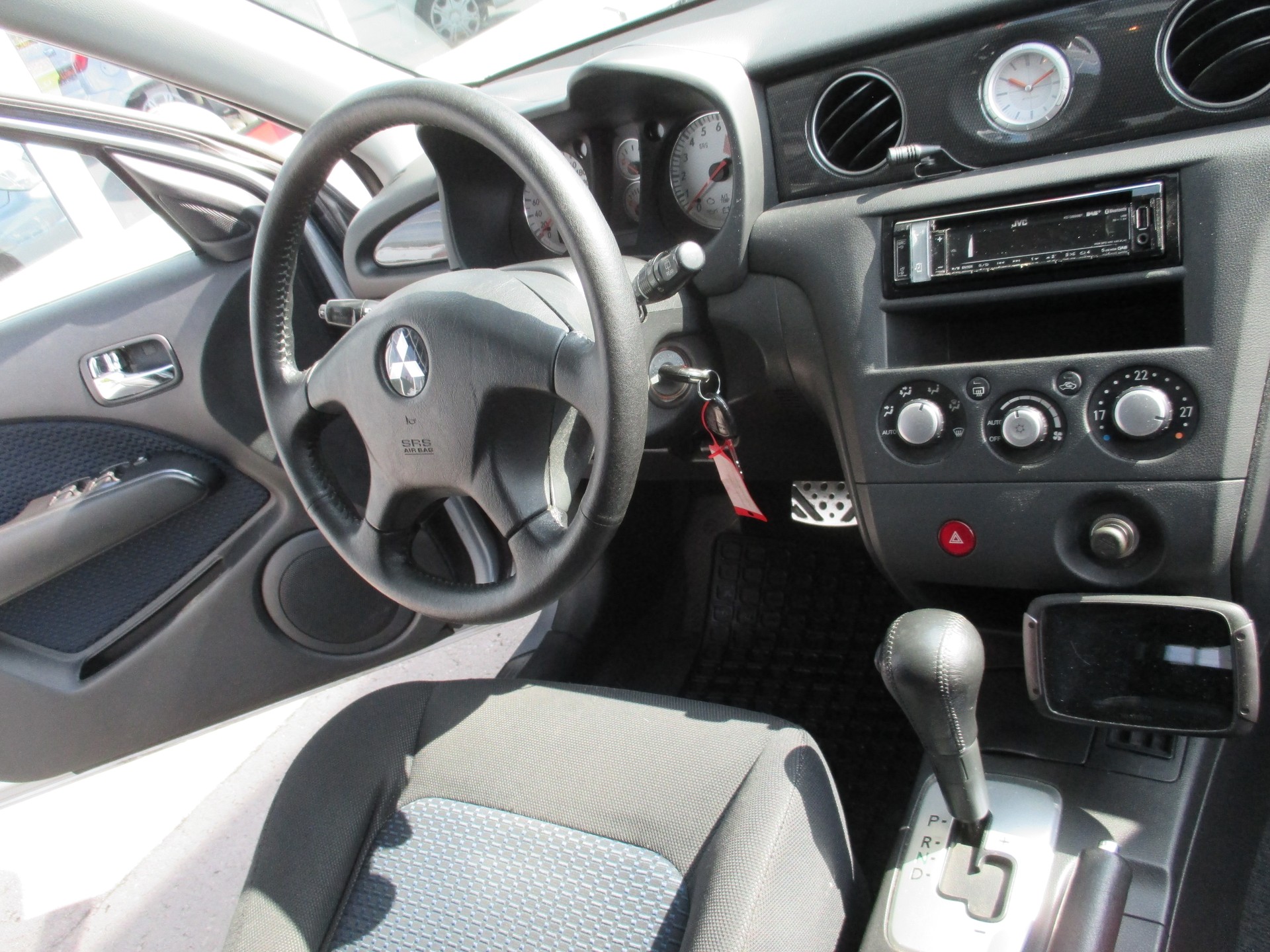 MITSUBISHI Outlander 2.4 16V Ralliart-image-13