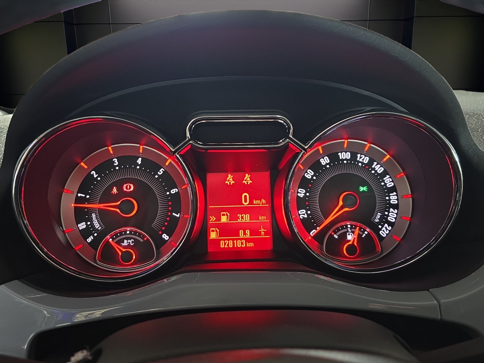 OPEL Adam 1.0 ecoFLEX Turbo Black Jack-image-7