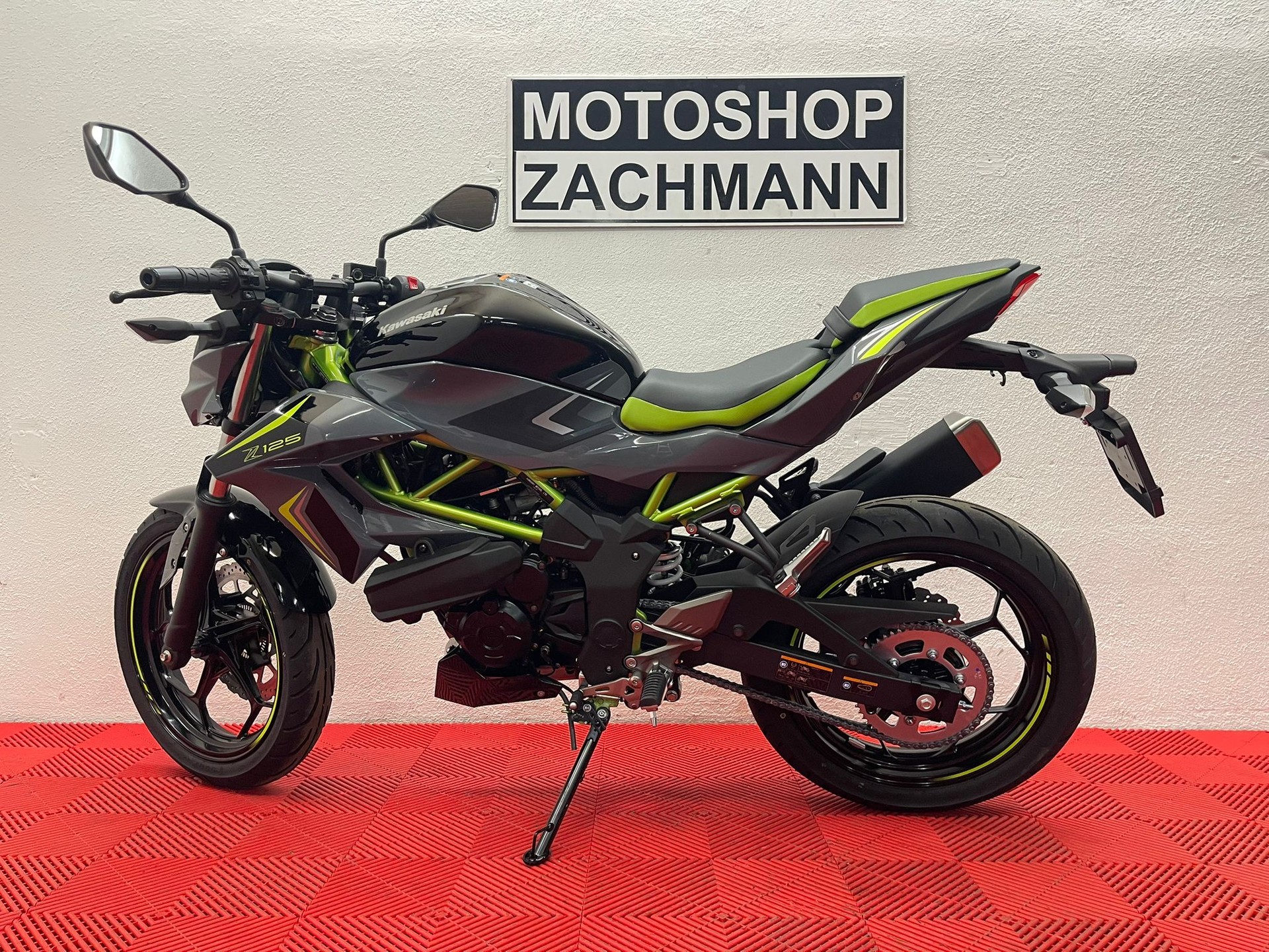 KAWASAKI NINJA 125-image-3