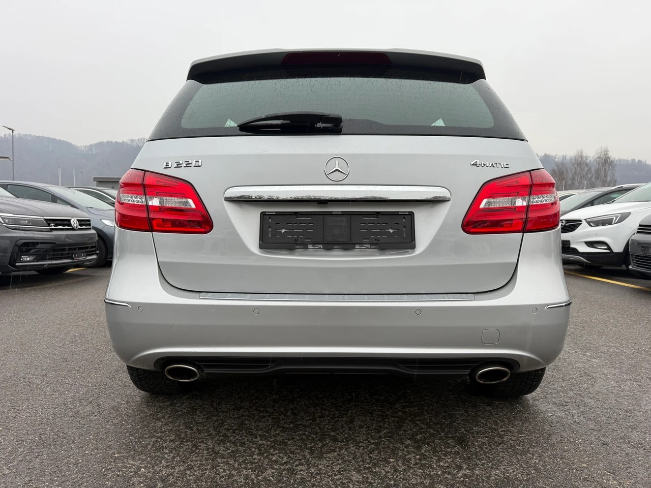 MERCEDES-BENZ B 220 Style 4Matic 7G-DCT-image-8