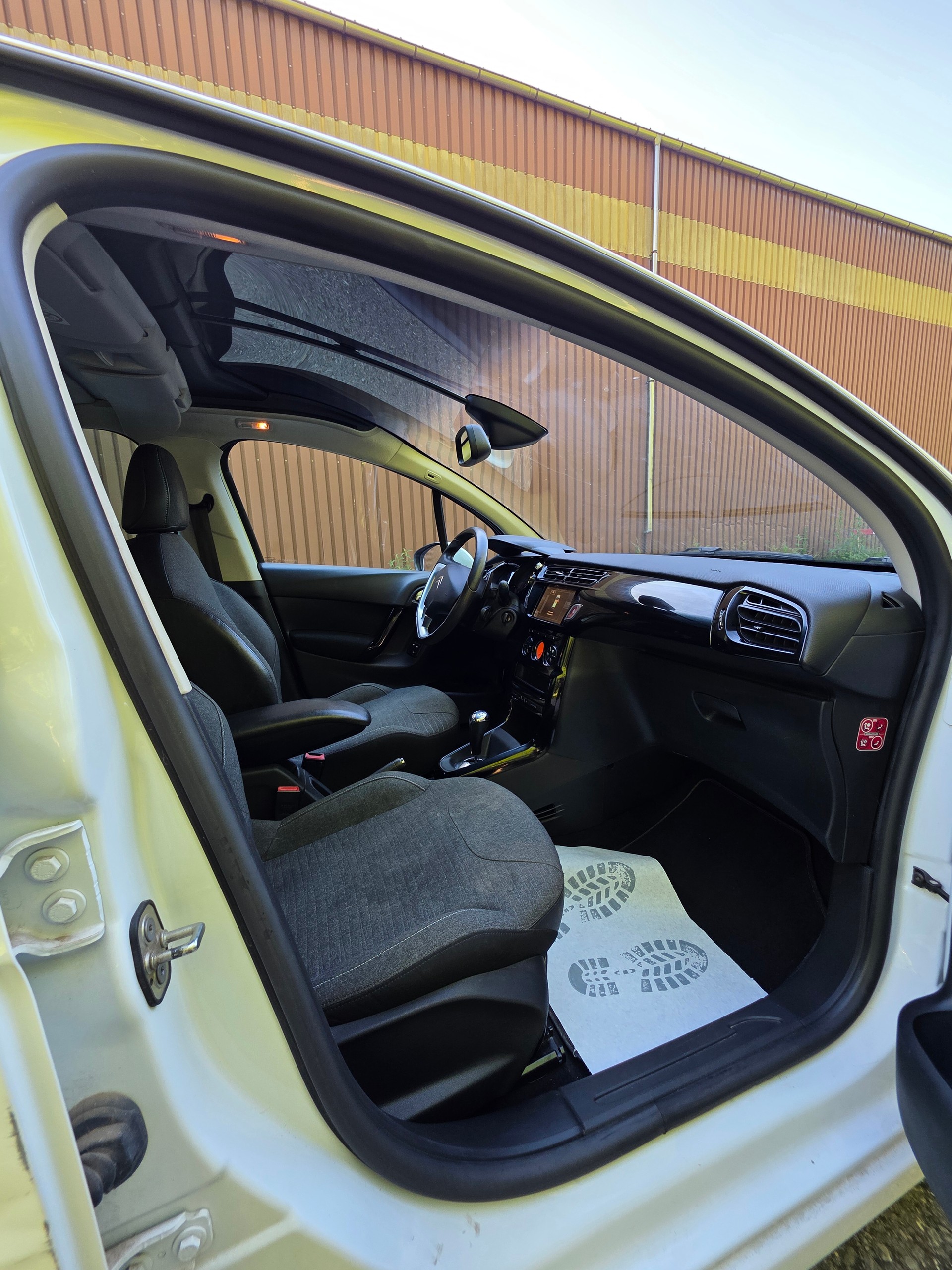 CITROEN C3 1.2i Séduction ETG5-image-4