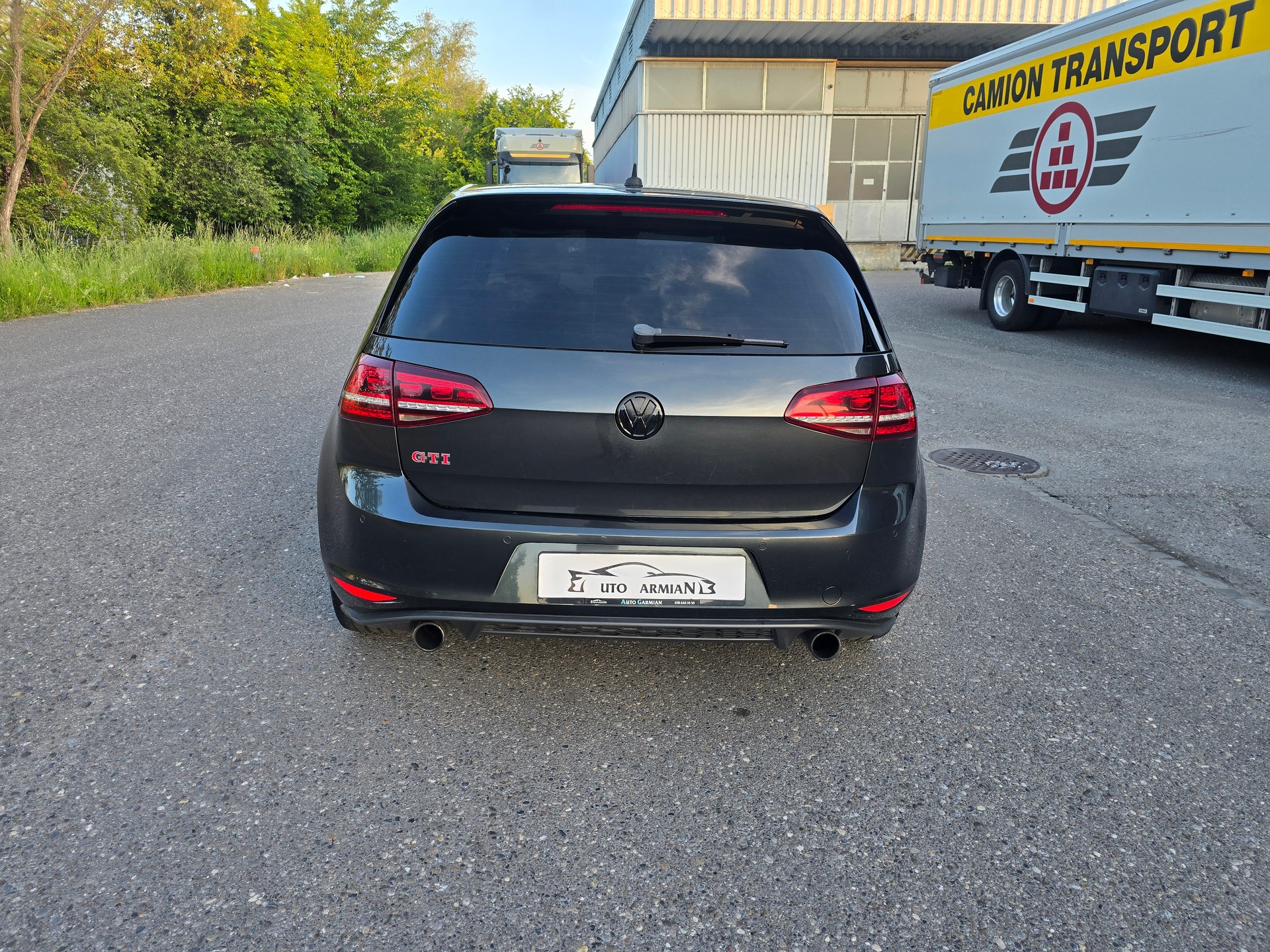 VW Golf 2.0 TSI GTI Performance-showroom-element-3