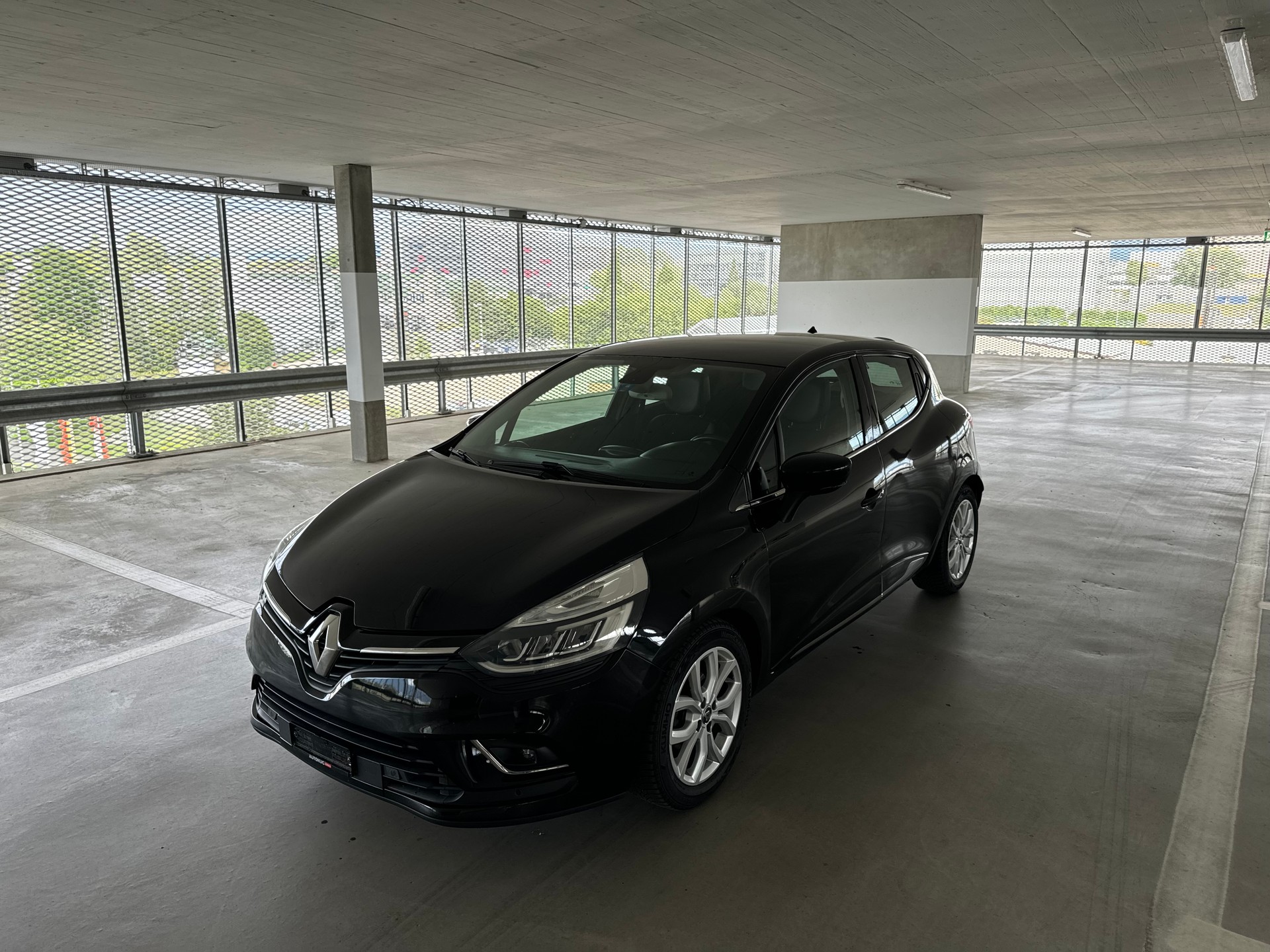 RENAULT Clio 1.2 16V T Intens EDC-image-2
