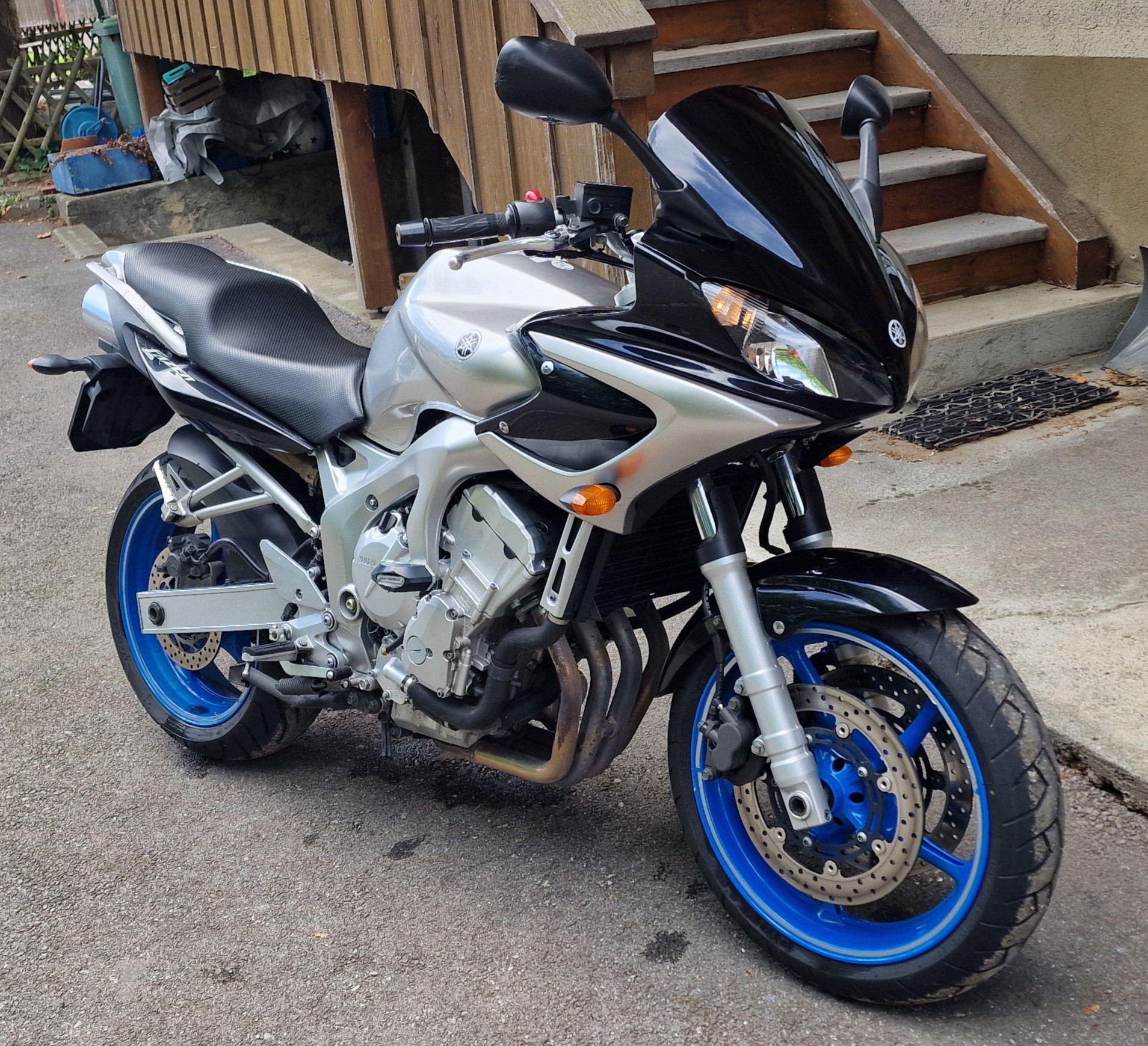 YAMAHA FZ6 Fazer (25kW)-image-2