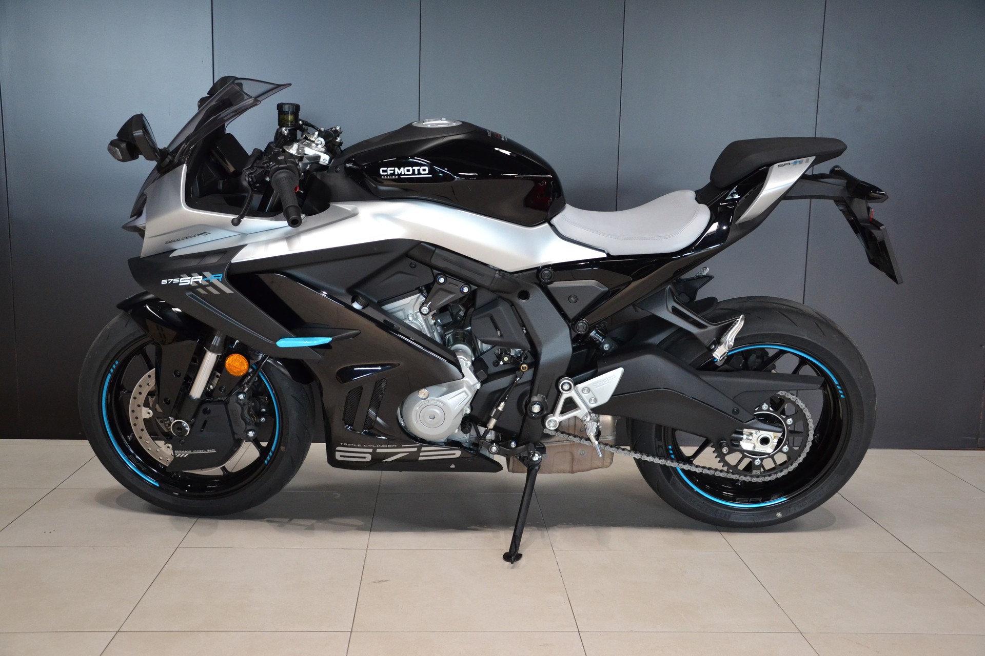 CF MOTO 675 SR-R-image-2