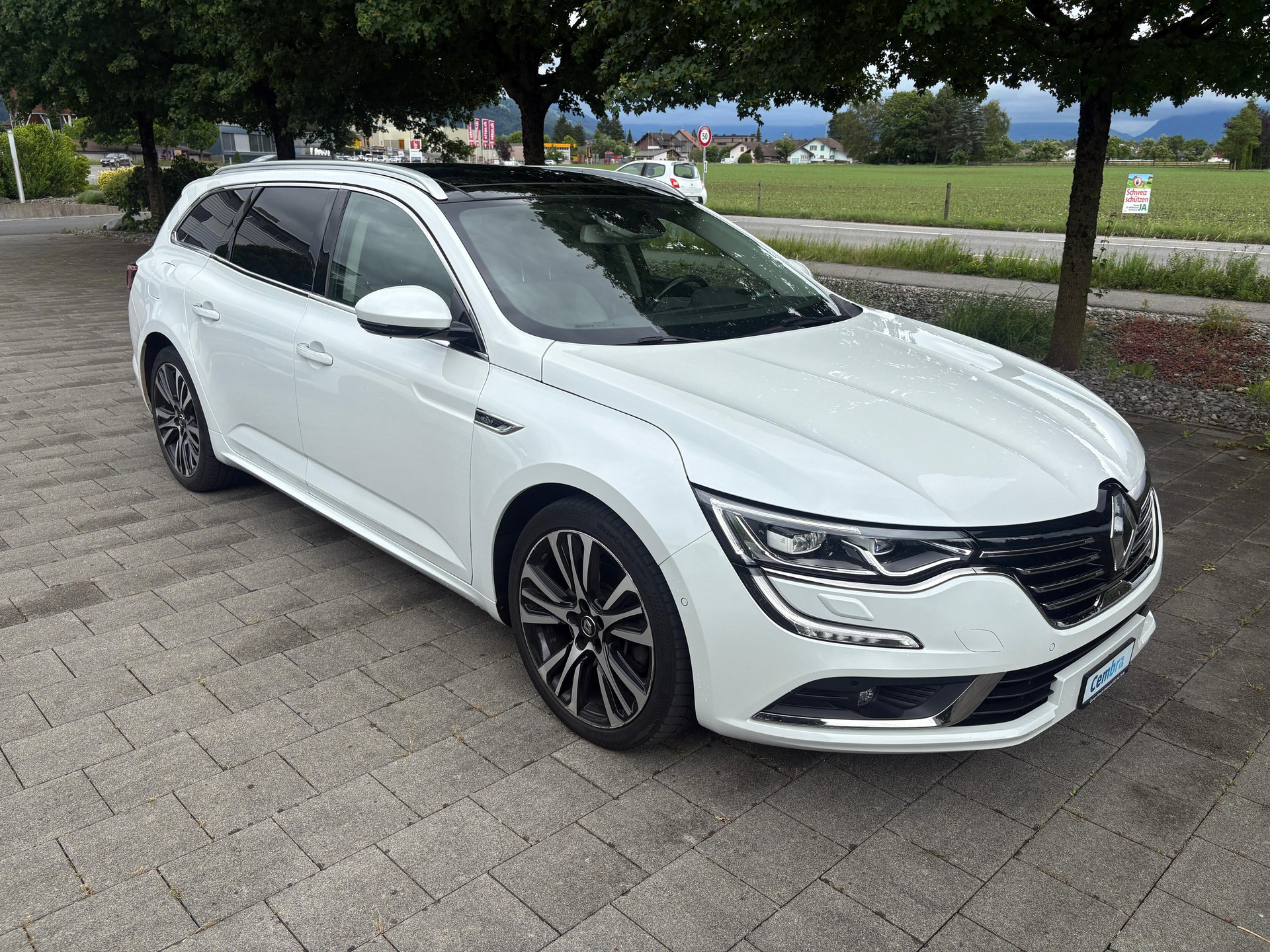 RENAULT Talisman Grandtour 1.8 TCe Initiale EDC