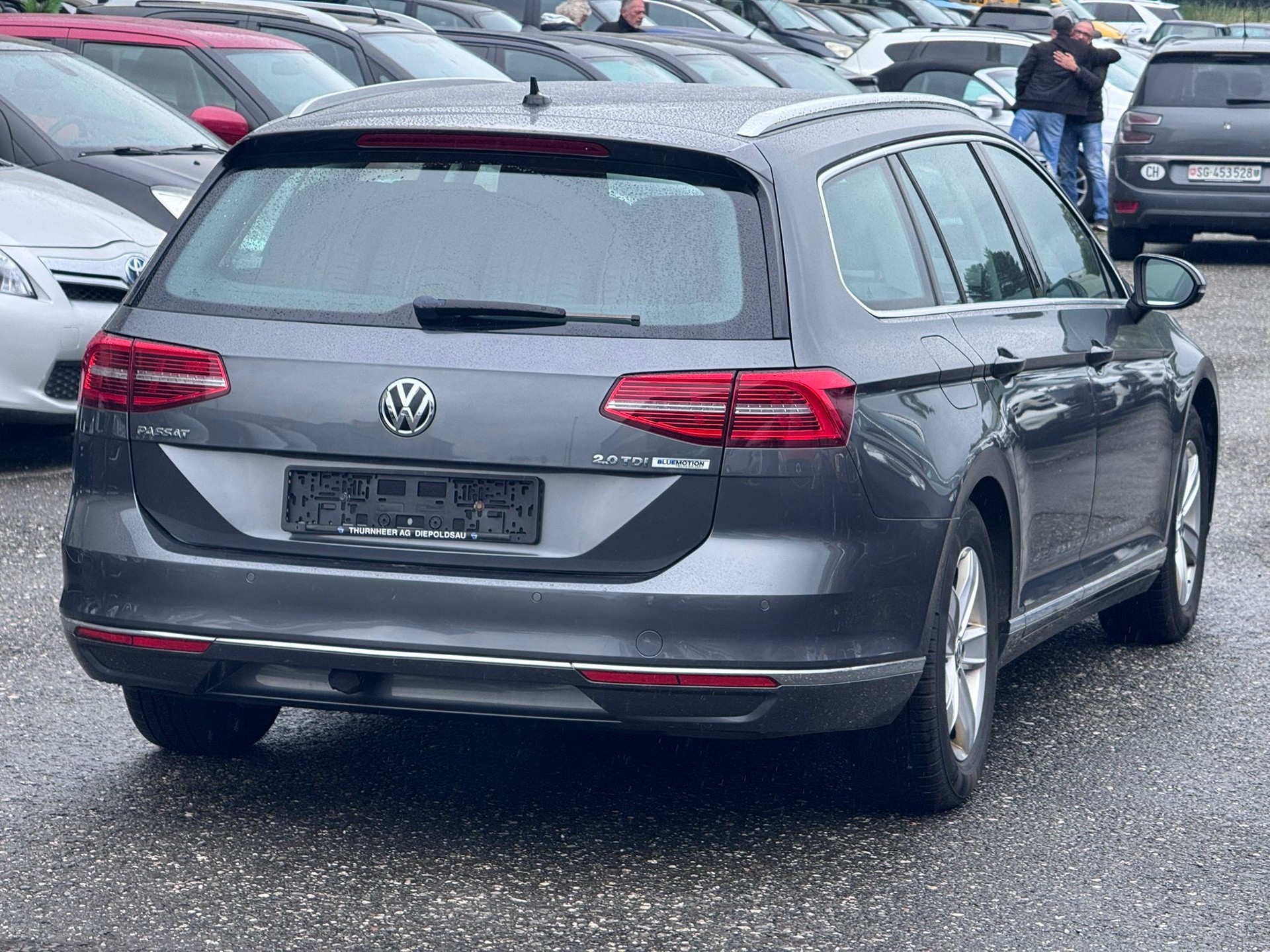 VW Passat Variant 2.0 TDI BMT Family DSG-image-3