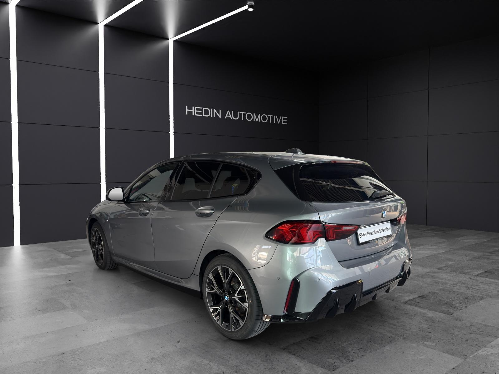 BMW 123 xDrive-showroom-element-2