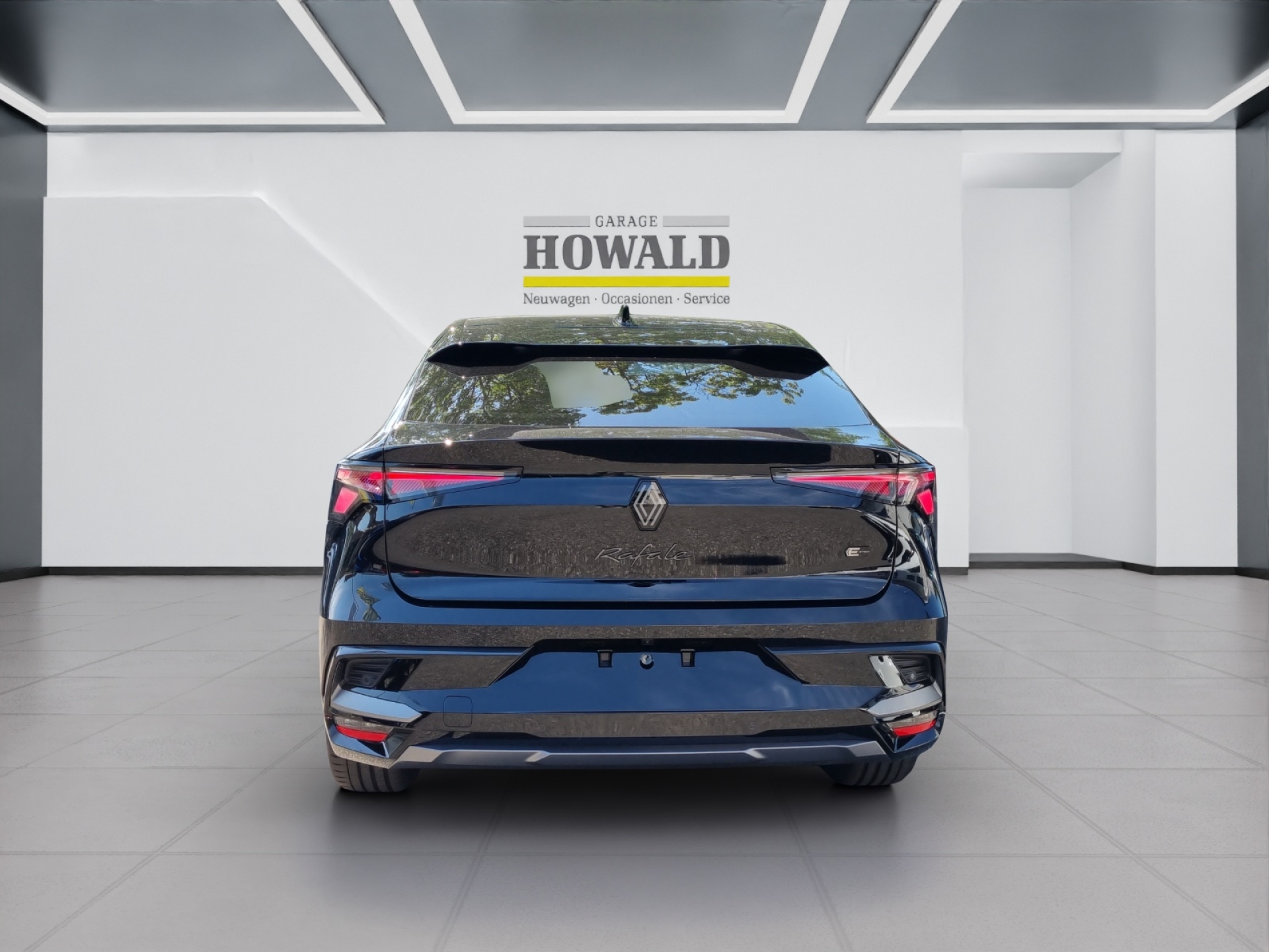 RENAULT RAFALE HYBRID E-TECH Atelier Alpine hyper hybrid E-Tech 4x4 300PS plug-in-showroom-element-3