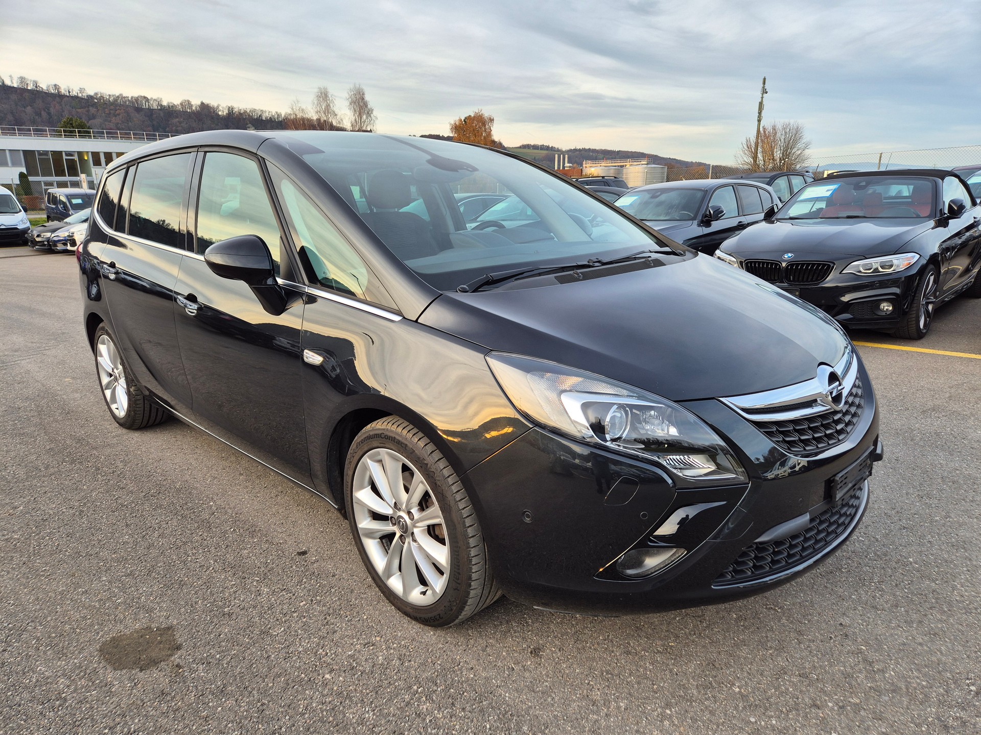 OPEL Zafira Tourer 1.4i 16V Cosmo-image-3