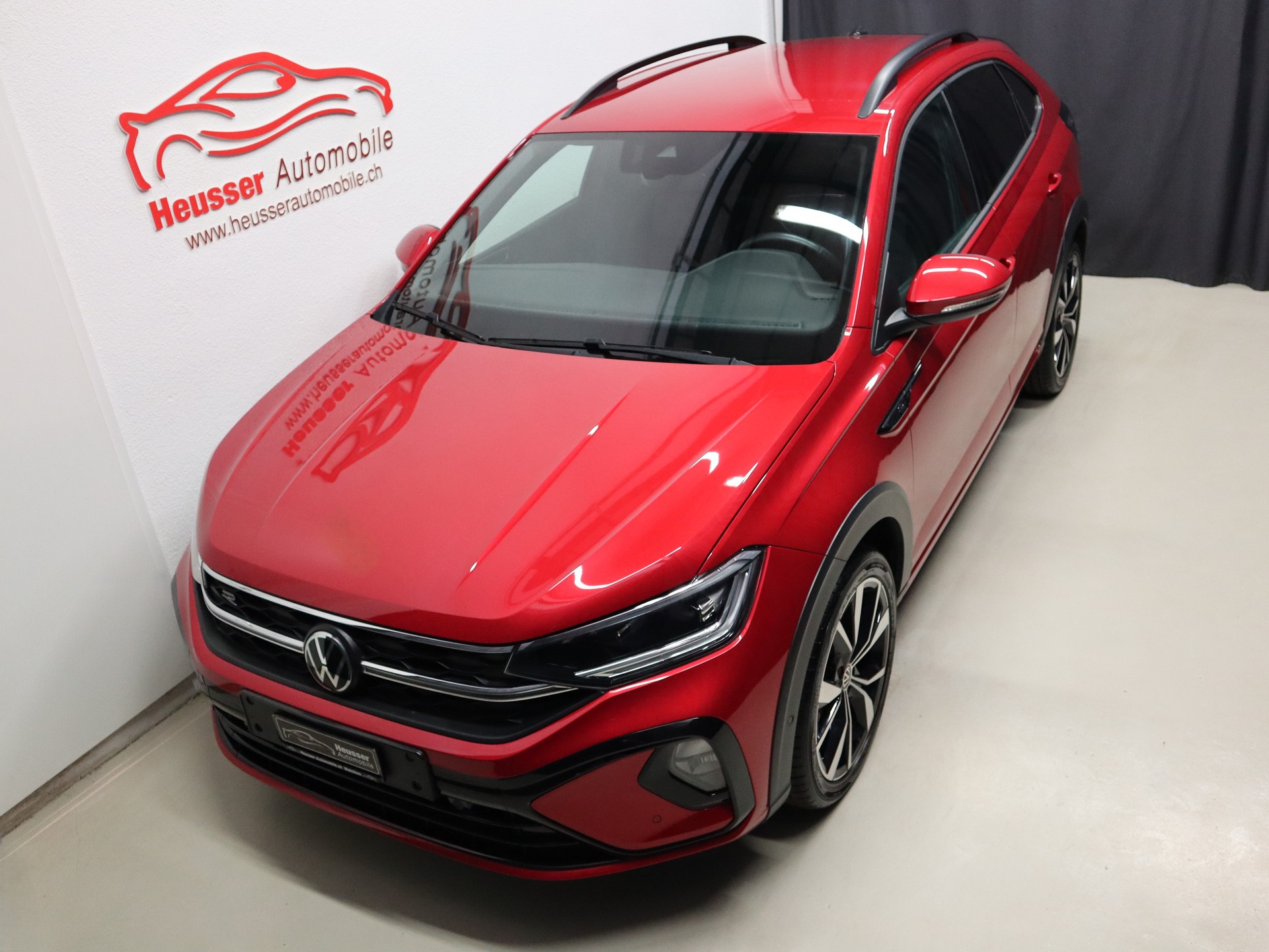 VW Taigo 1.5 TSI R-Line DSG - Navi - Digital Cockpit Pro - IQ Light - Kamera - 150 PS-showroom-element-2