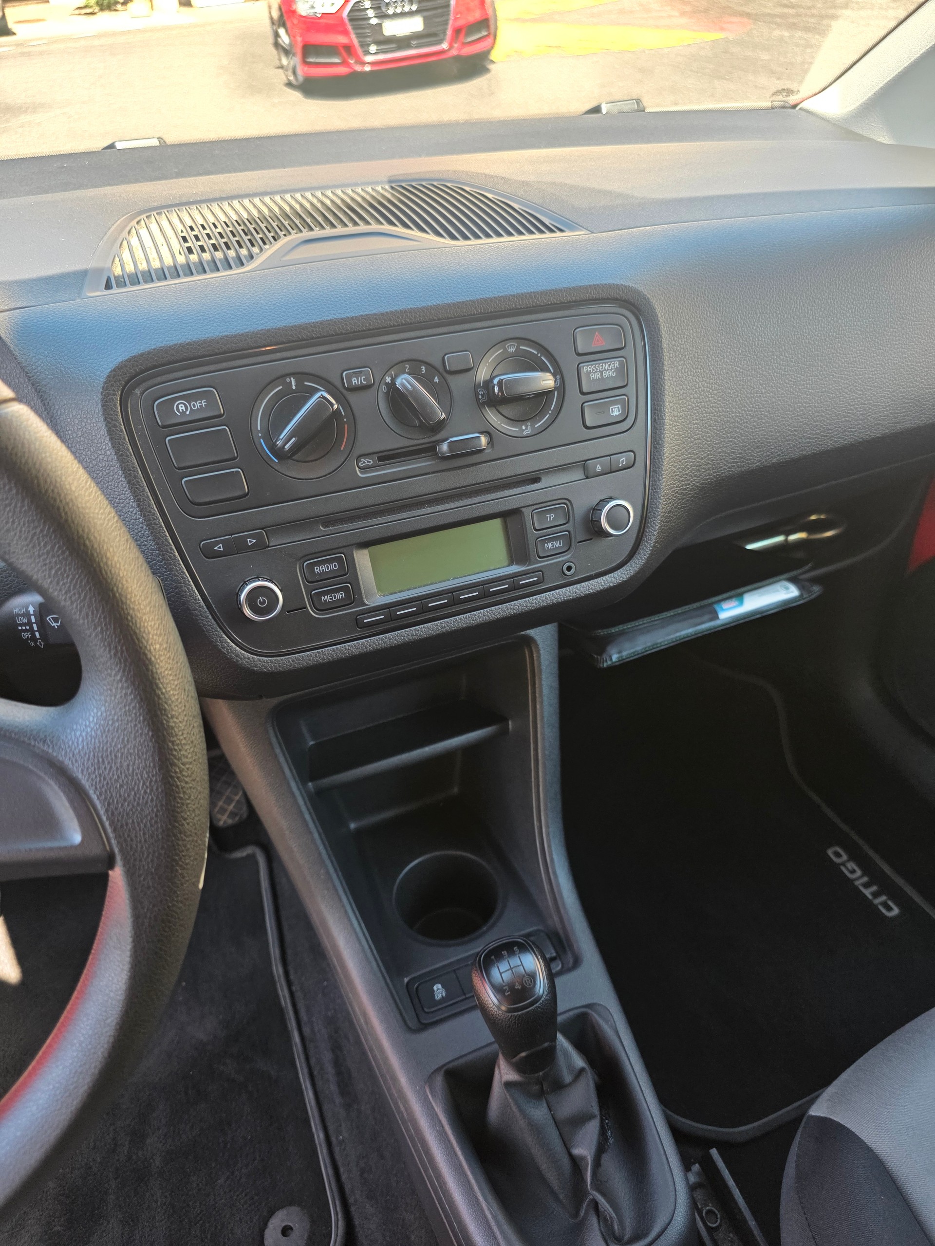 SKODA Citigo 1.0 G-tec Active-image-6