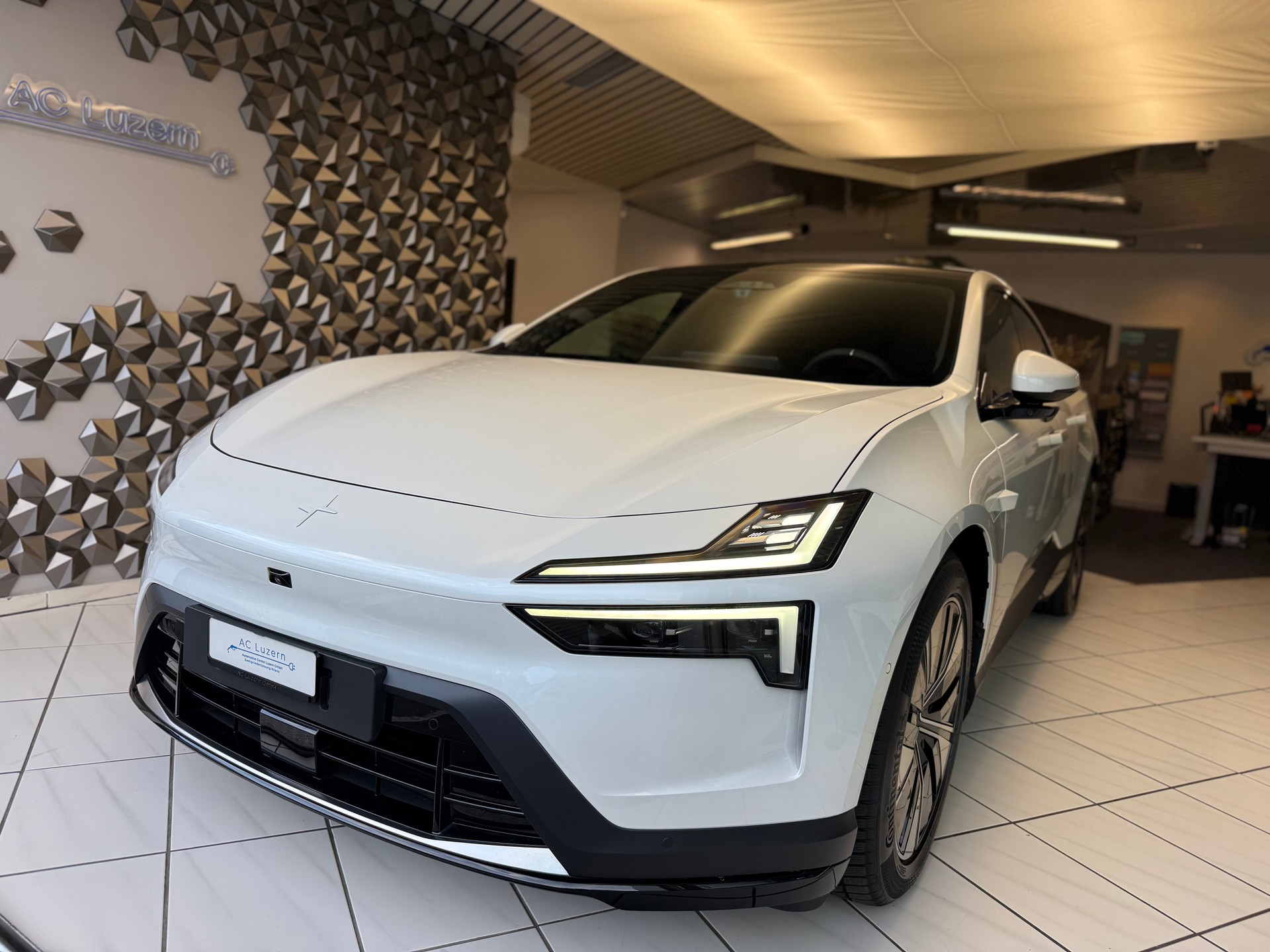 POLESTAR Polestar 4 Long Range Single 100kWh
