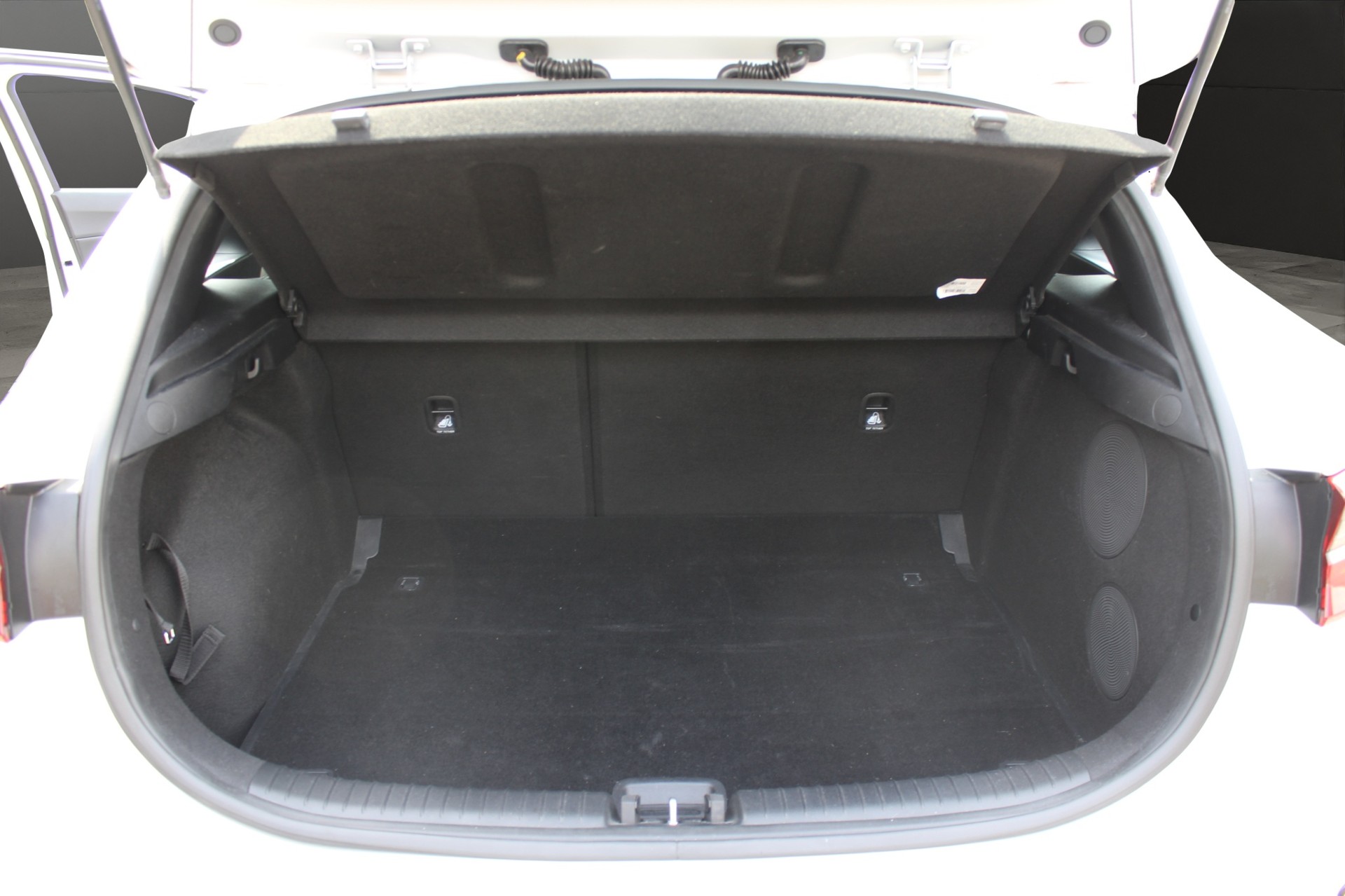 KIA Ceed 1.5 T-GDi MHEV Power-image-10