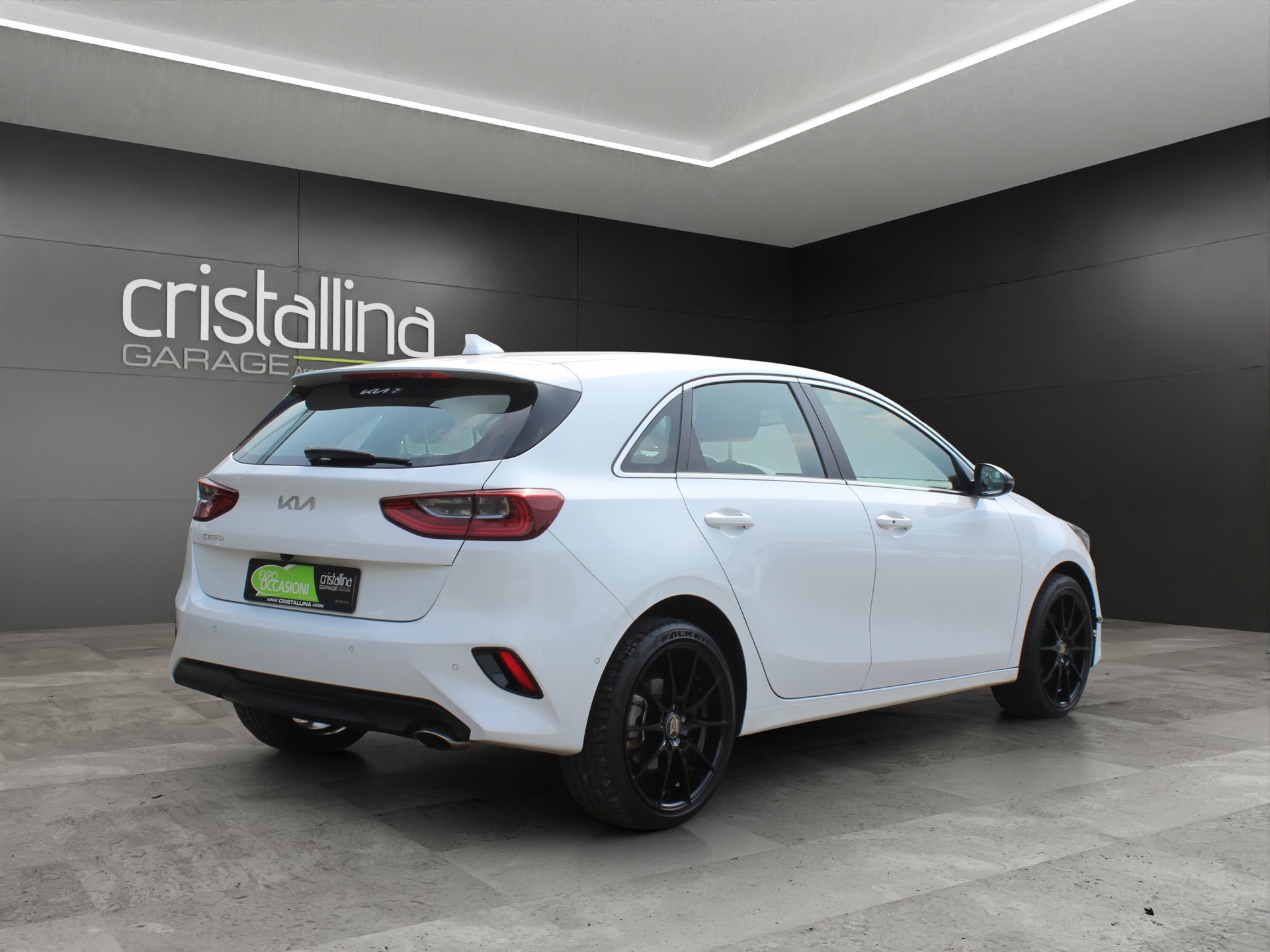KIA Ceed 1.5 T-GDi MHEV Power-showroom-element-3