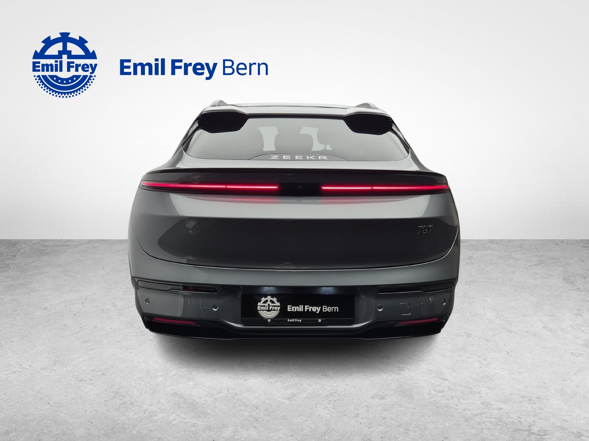 ZEEKR 7GT Privilege AWD - ab 1.29% Leasingzins-showroom-element-3