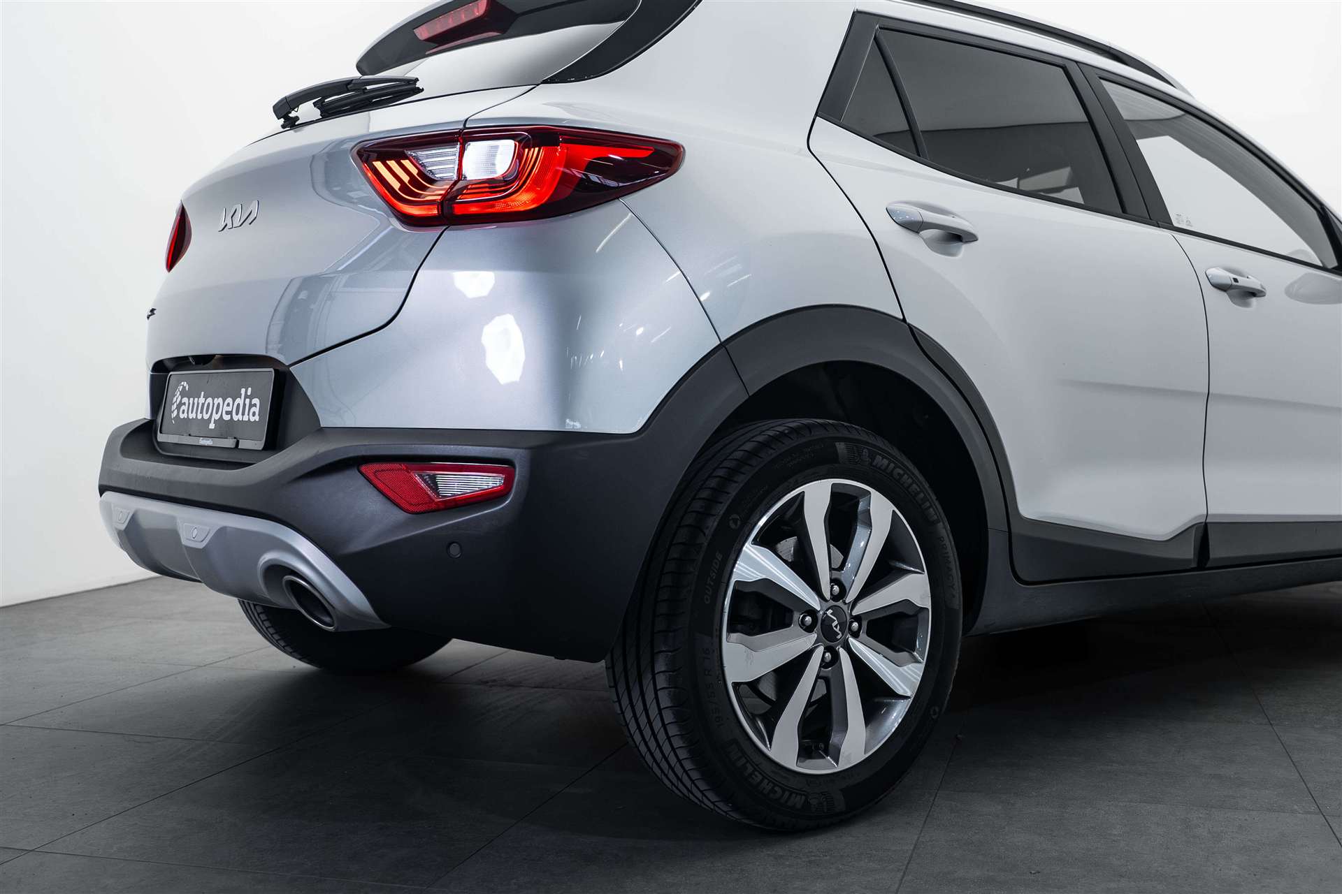 KIA KIA Stonic MHEV-showroom-element-3