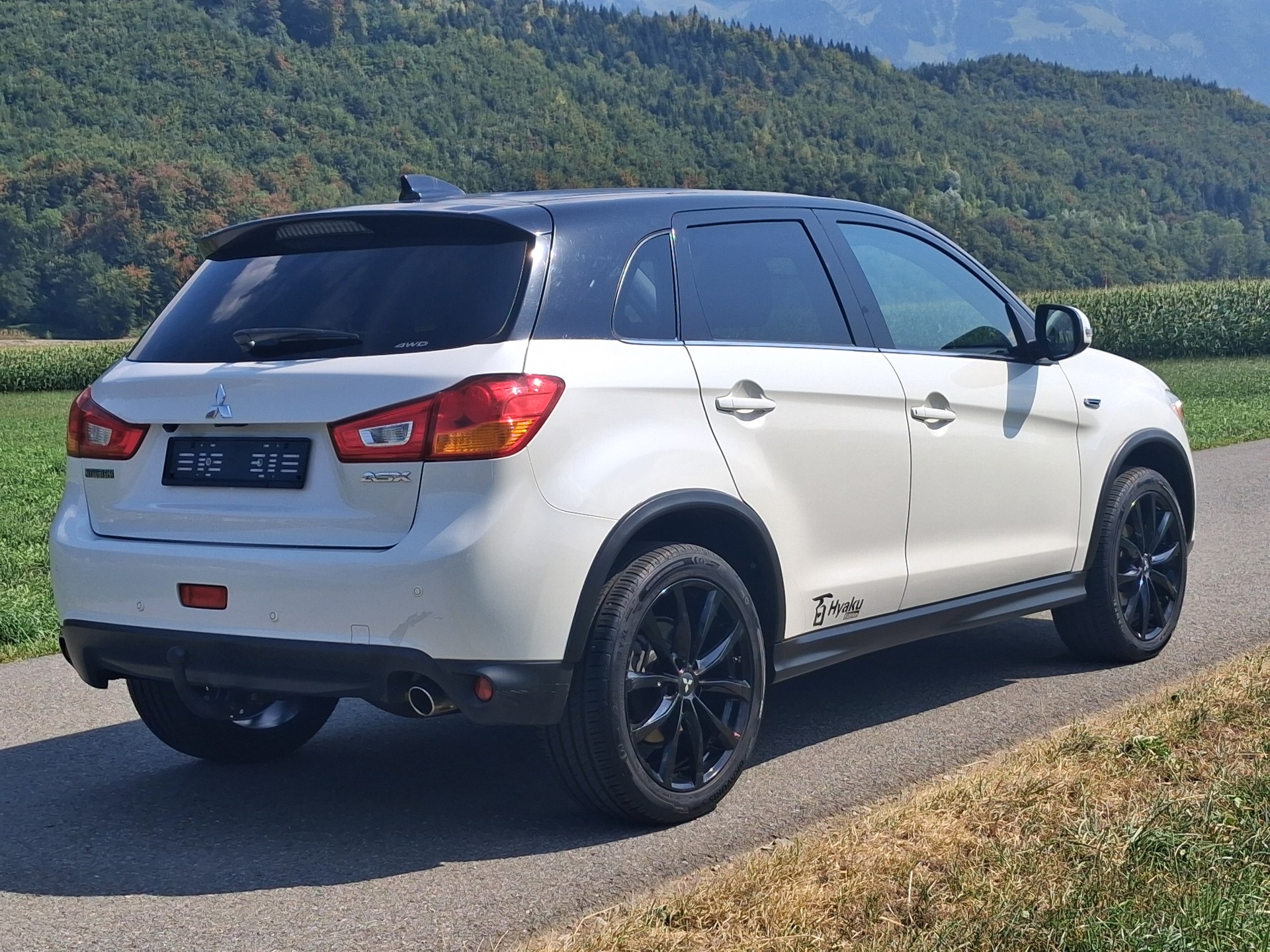 MITSUBISHI ASX 2.2 DID Style Hyaku Edition 4WD Automatic-image-3