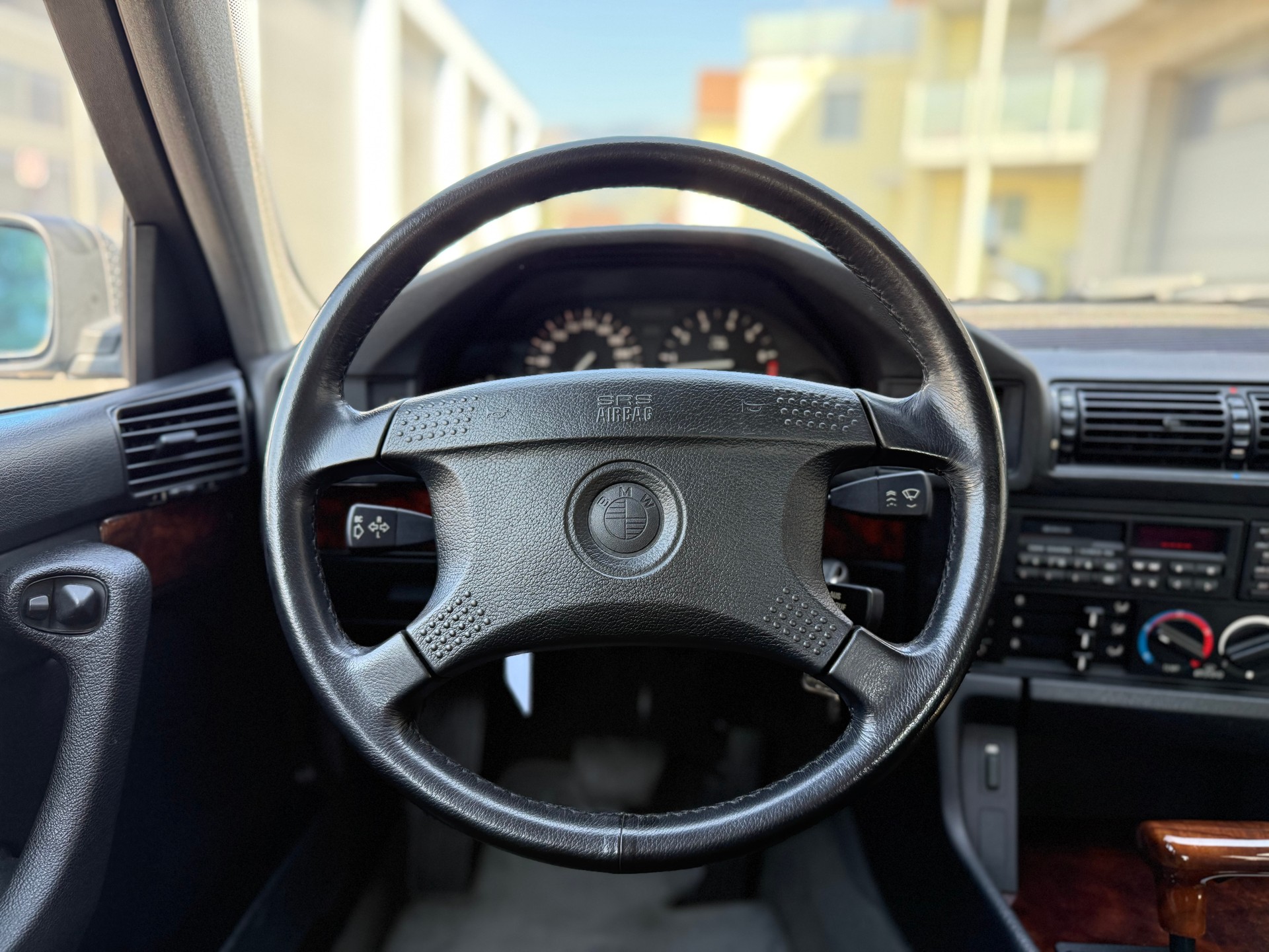 BMW 530i V8 A E34-image-13