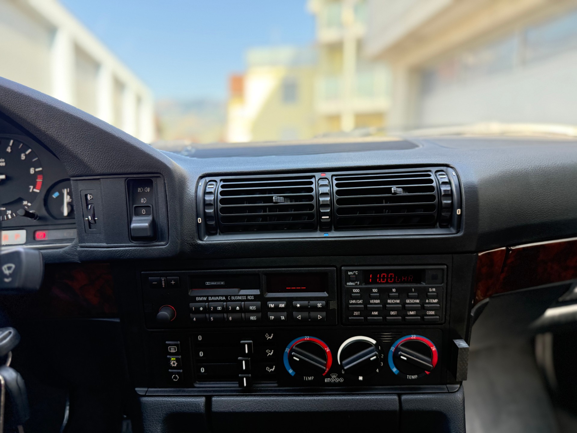 BMW 530i V8 A E34-image-15