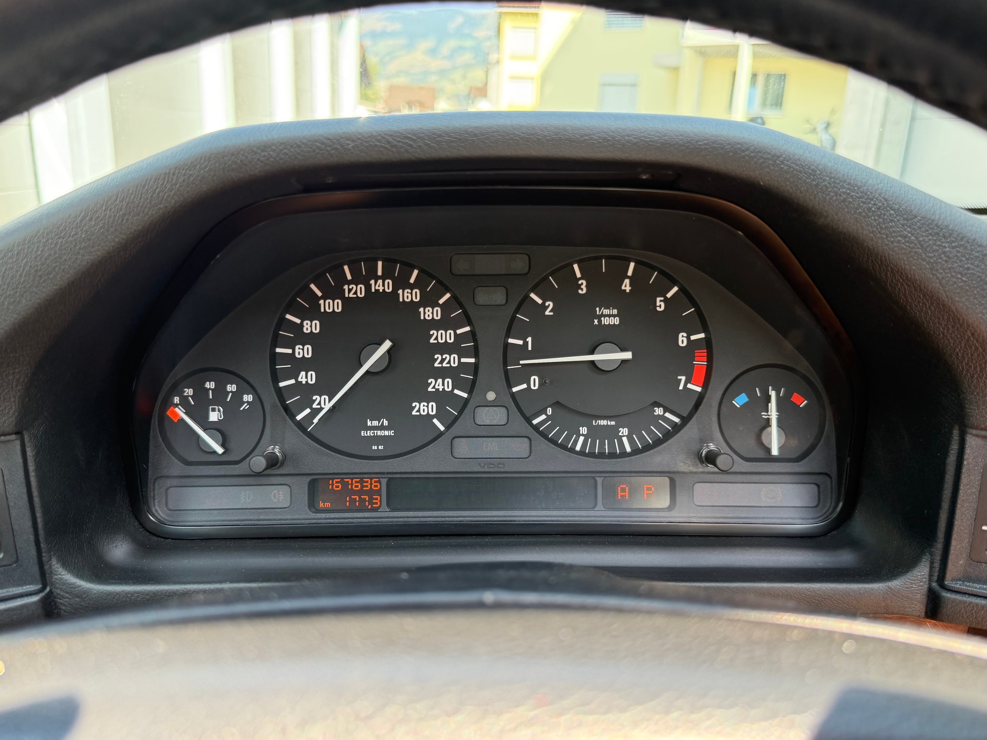 BMW 530i V8 A E34-image-14
