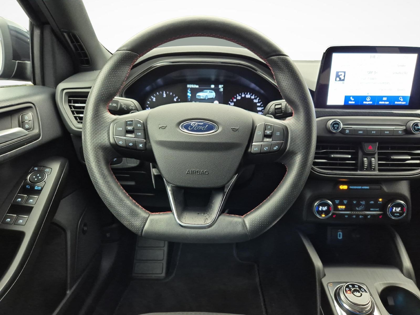 FORD Focus Station Wagon 2.0 EcoBlue 150 ST-Line-image-9