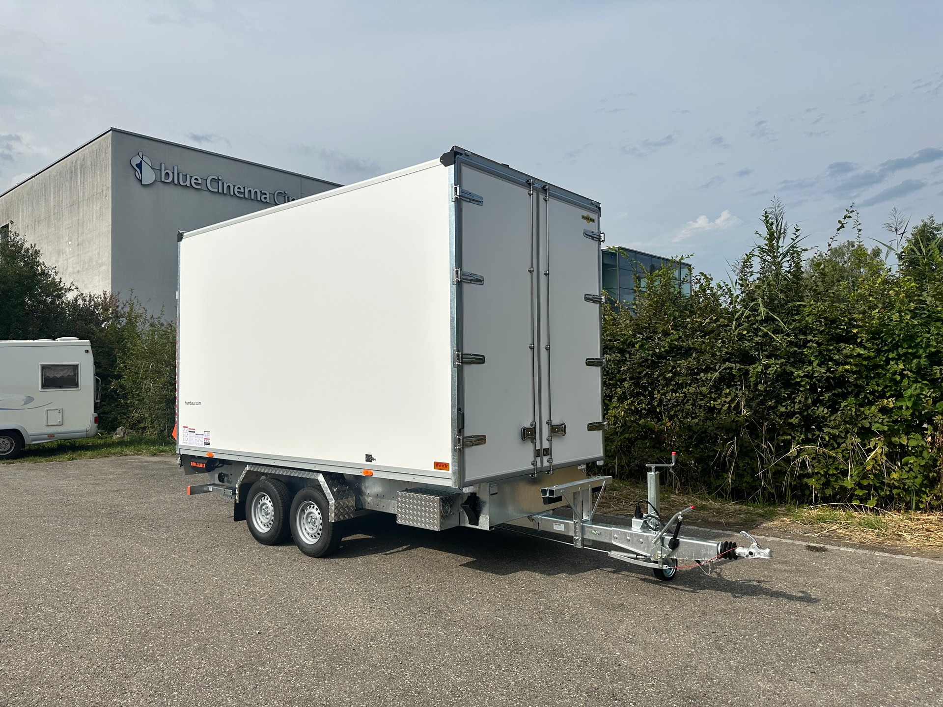 HUMBAUR HK 354222 RZD Hebebühneanhänger-showroom-element-1