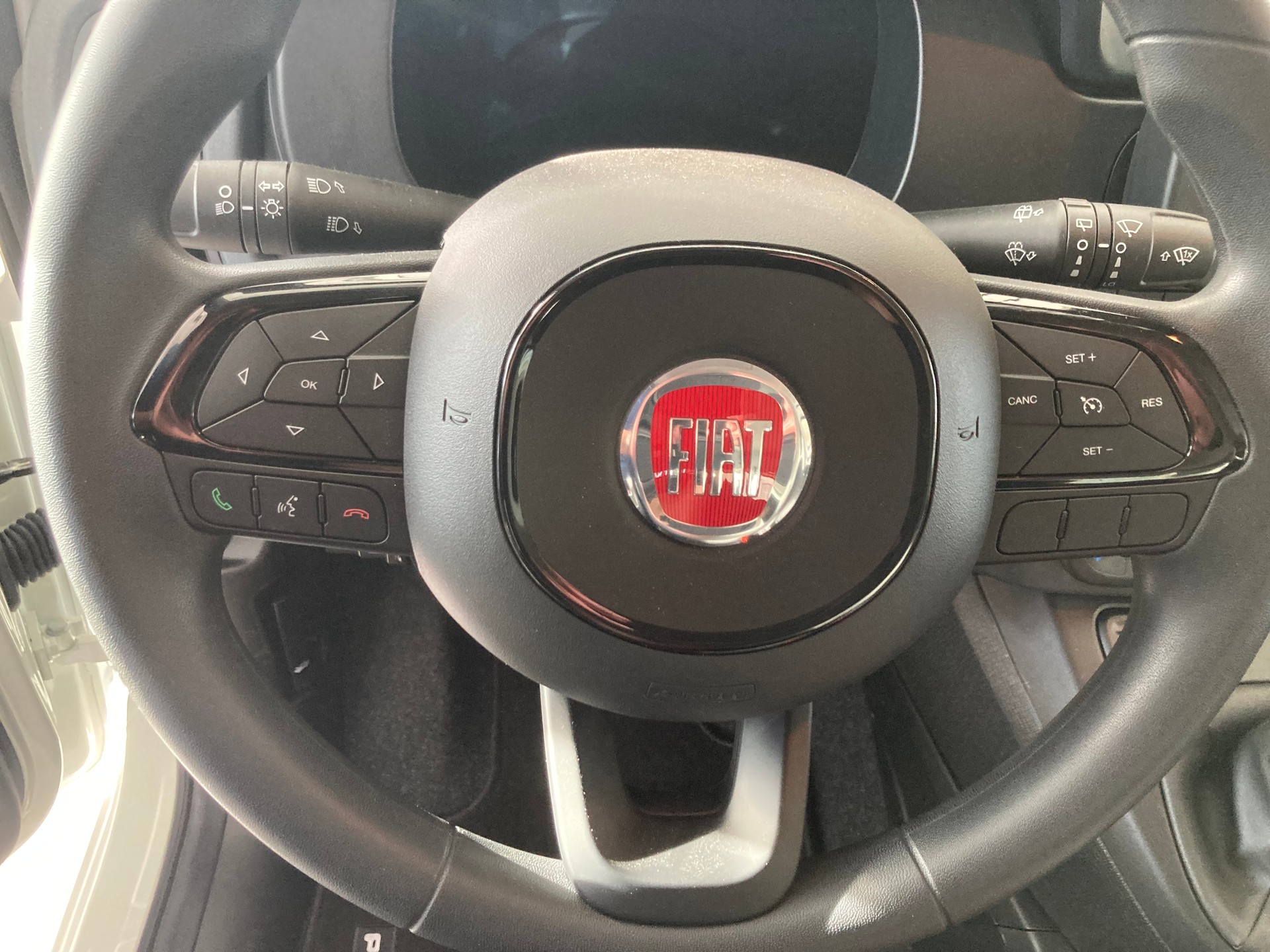 FIAT Panda 1.0 MHEV City Life-image-9