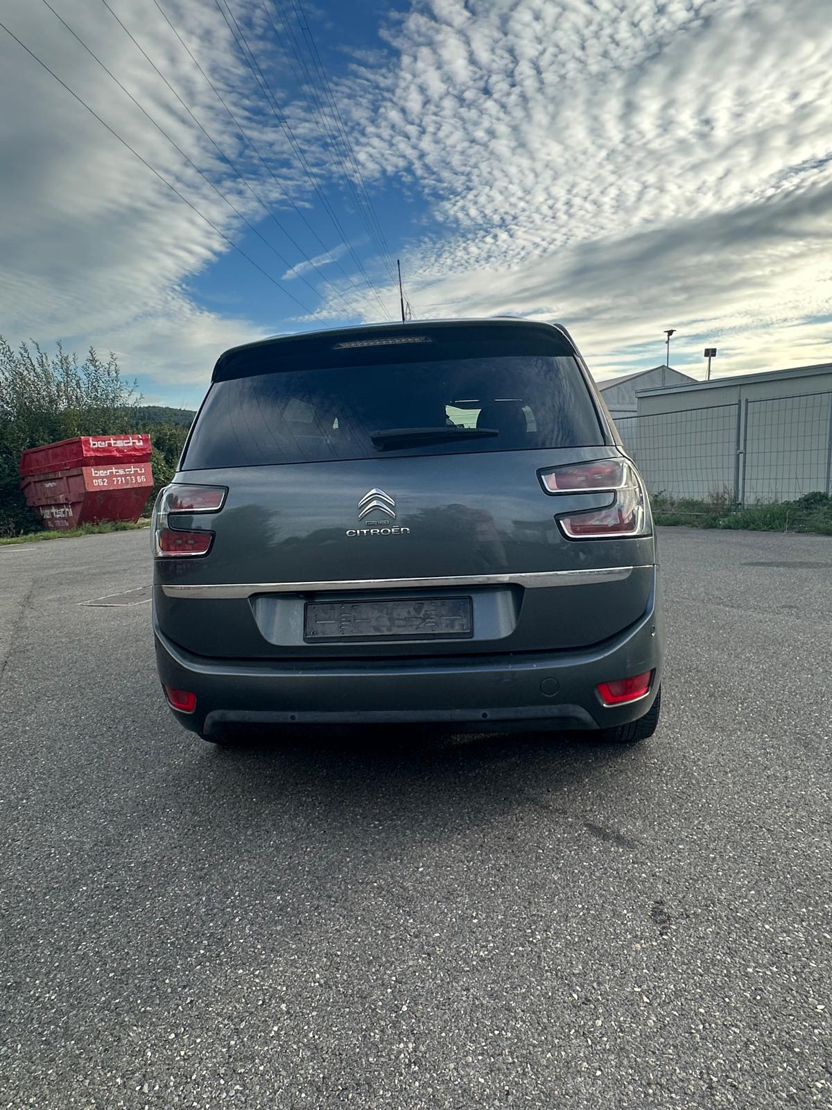 CITROEN Grand C4 Picasso 1.6 e-HDi Exclusive EGS6-image-9