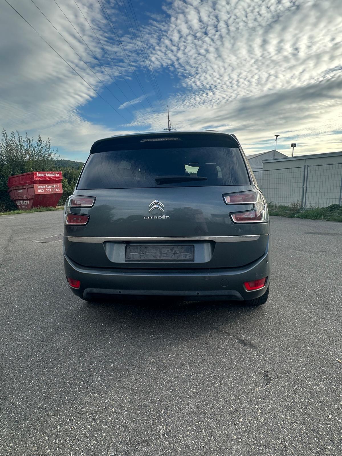 CITROEN Grand C4 Picasso 1.6 e-HDi Exclusive EGS6-image-10