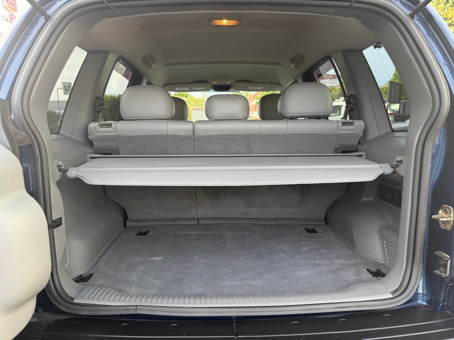 JEEP Cherokee 3.7 V6 Limited-image-12