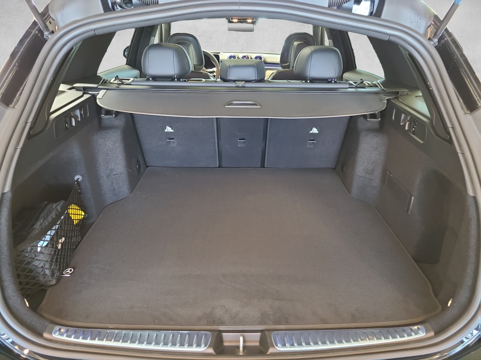 MERCEDES-BENZ C 220 d 4M AMG T Swiss Star S206-image-5