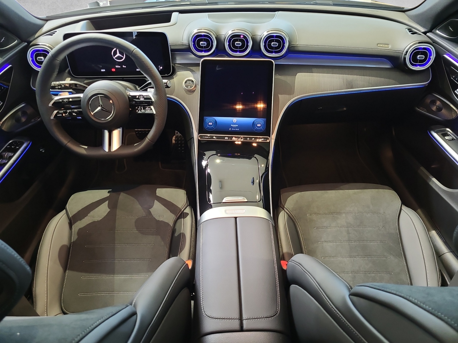 MERCEDES-BENZ C 220 d 4M AMG T Swiss Star S206-showroom-element-3