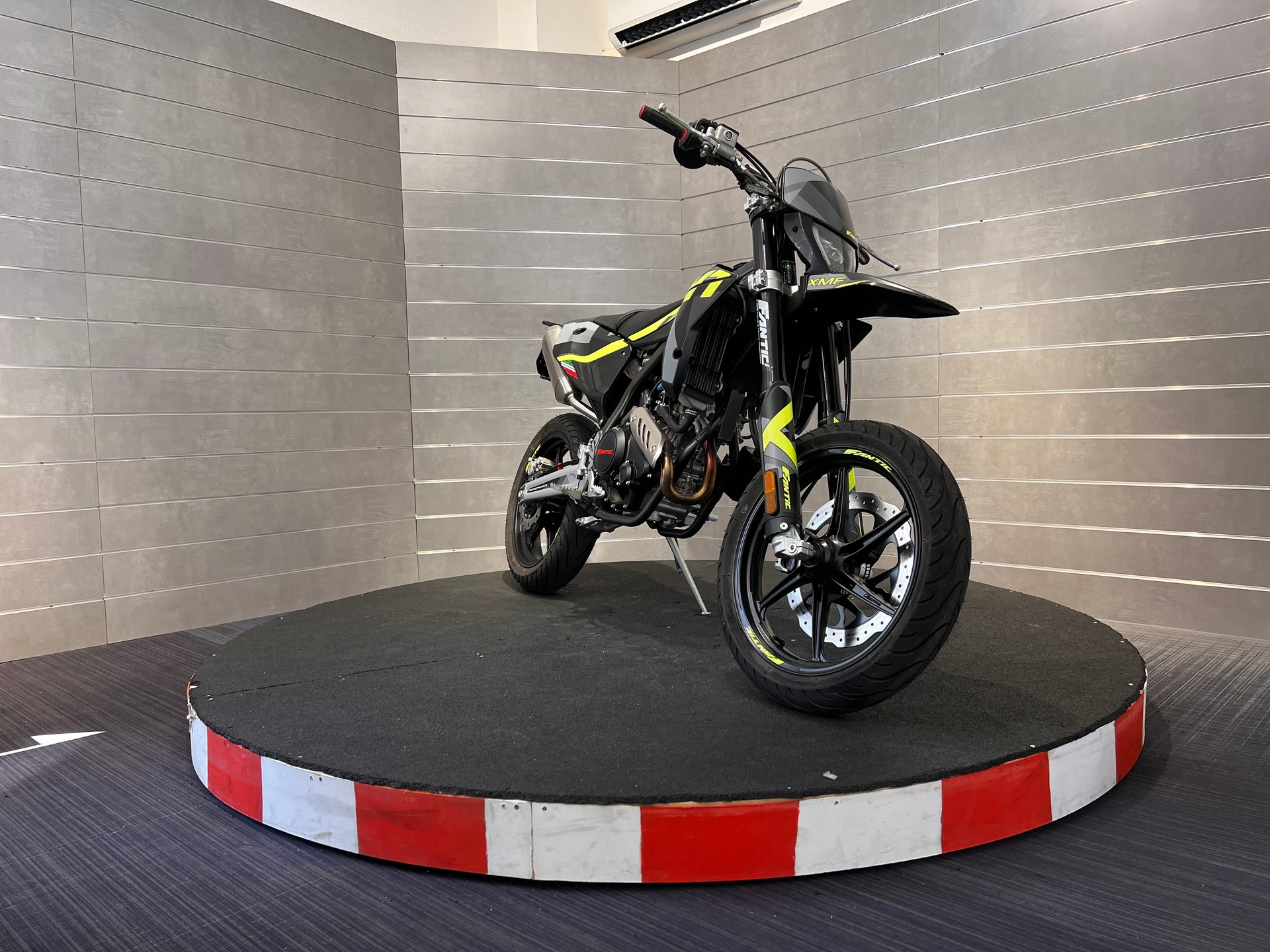 FANTIC Performance-image-7