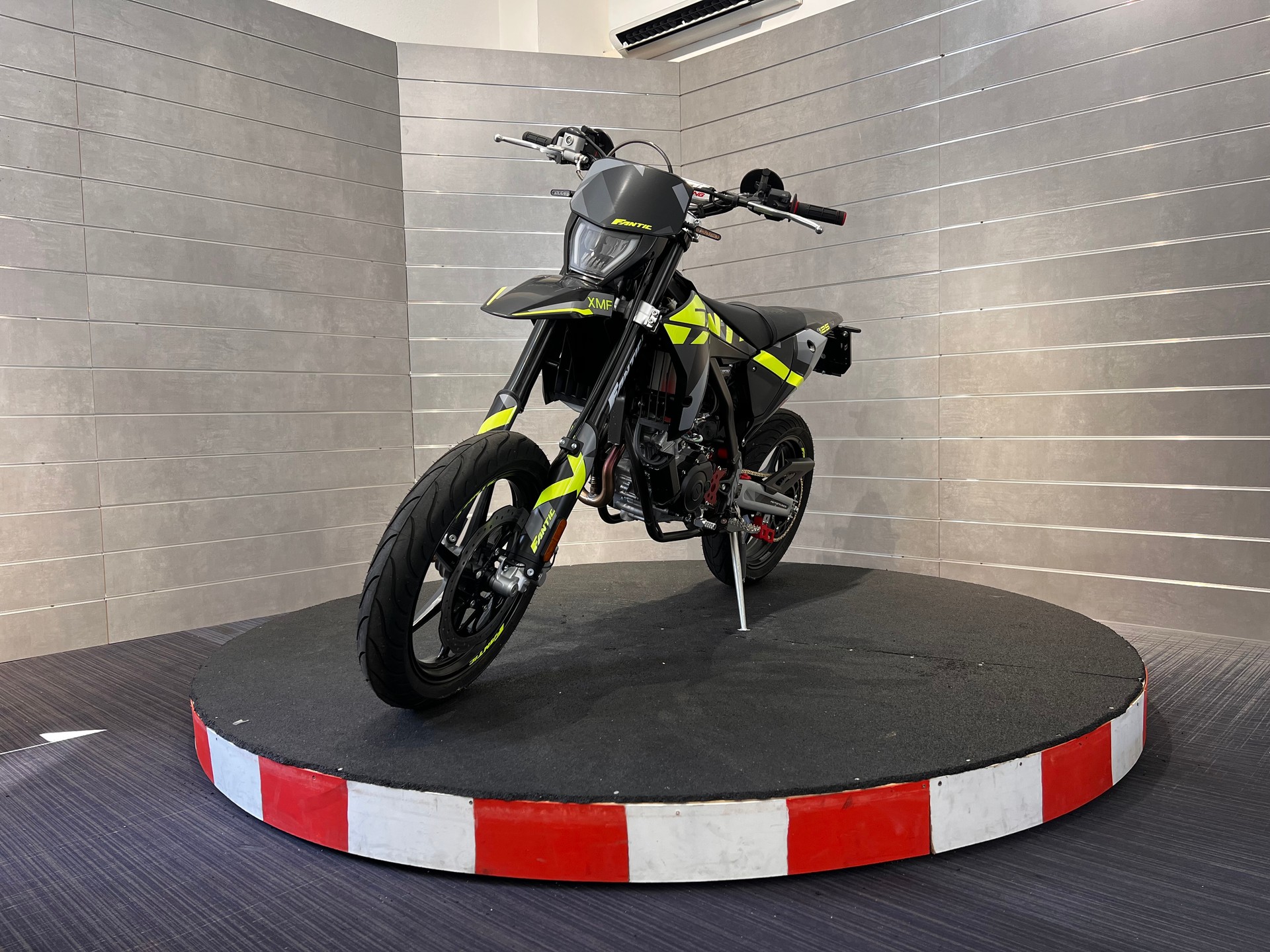 FANTIC Performance-image-0