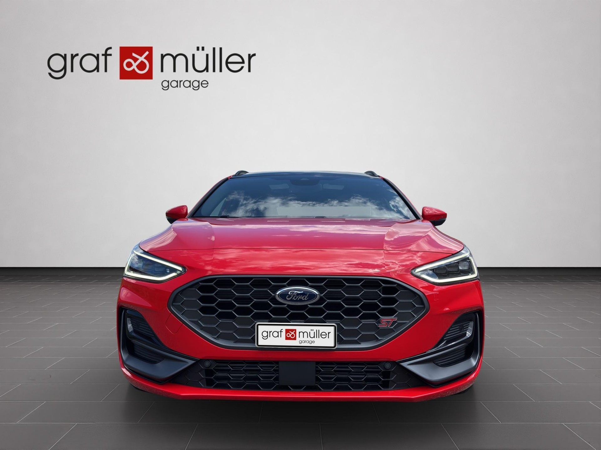 FORD Focus Station Wagon 2.3 EcoB ST X-showroom-element-2