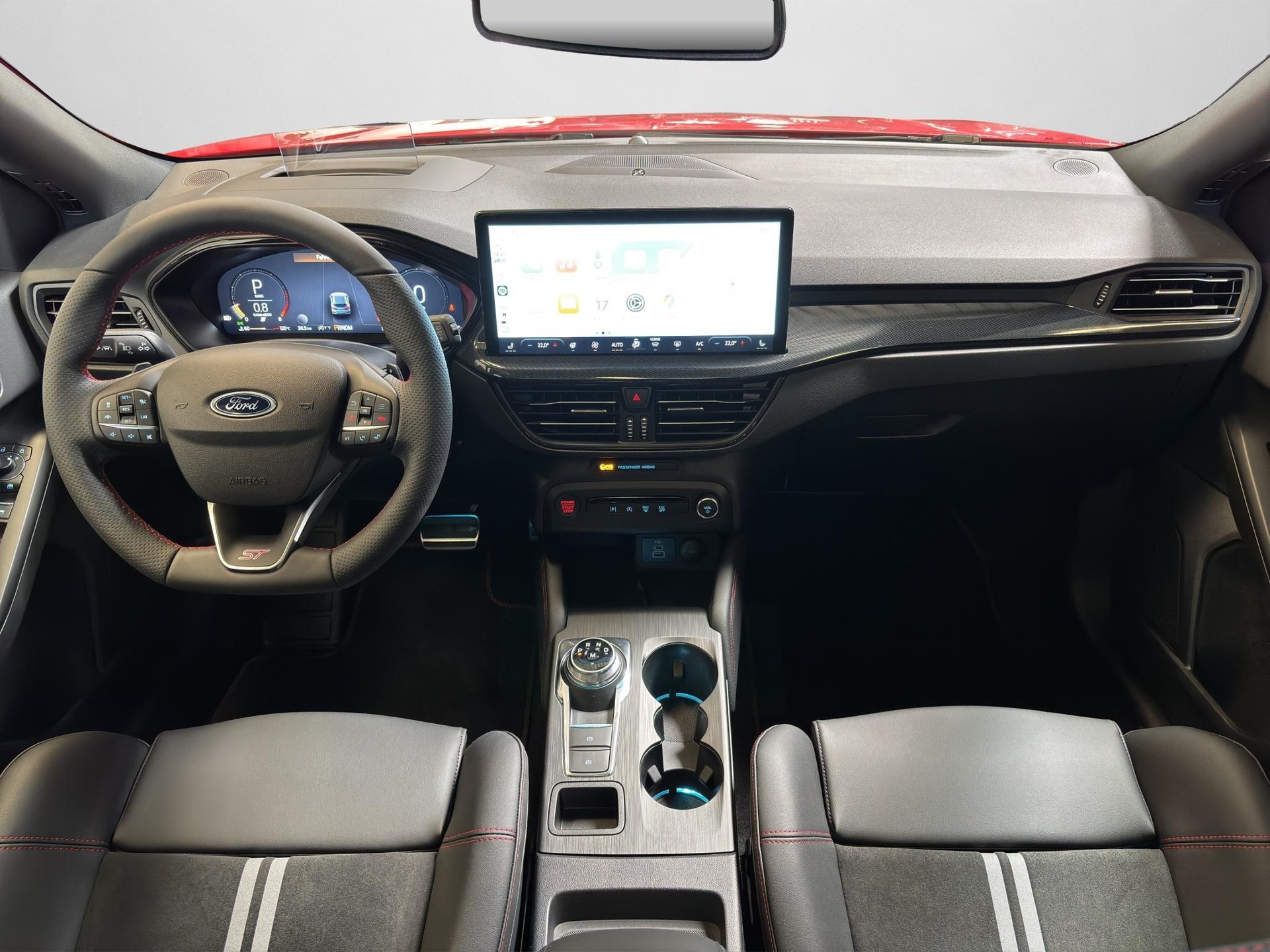 FORD Focus Station Wagon 2.3 EcoB ST X-showroom-element-3
