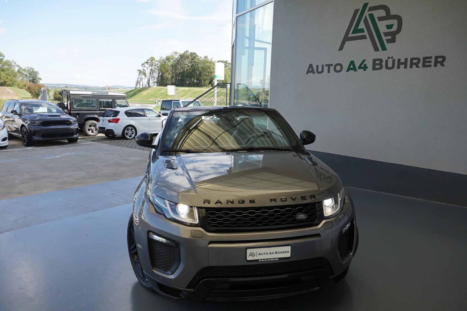 LAND ROVER Evoque 2.0Si4 HSE Dynamic 241PS-image-5