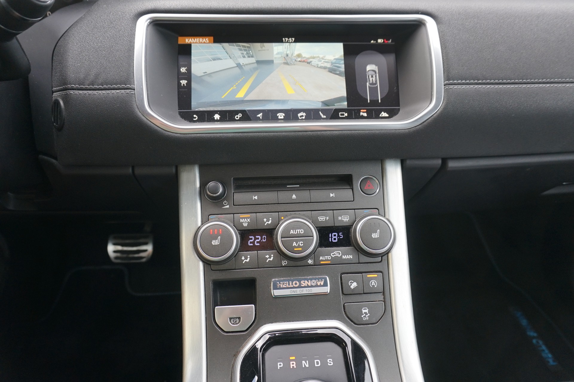 LAND ROVER Evoque 2.0Si4 HSE Dynamic 241PS-image-18