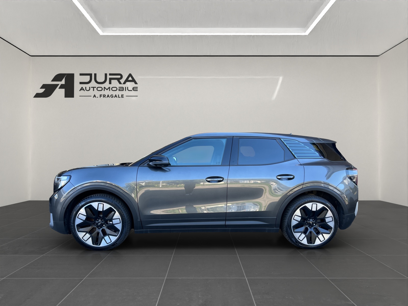 FORD Explorer Extended Range Premium-image-3