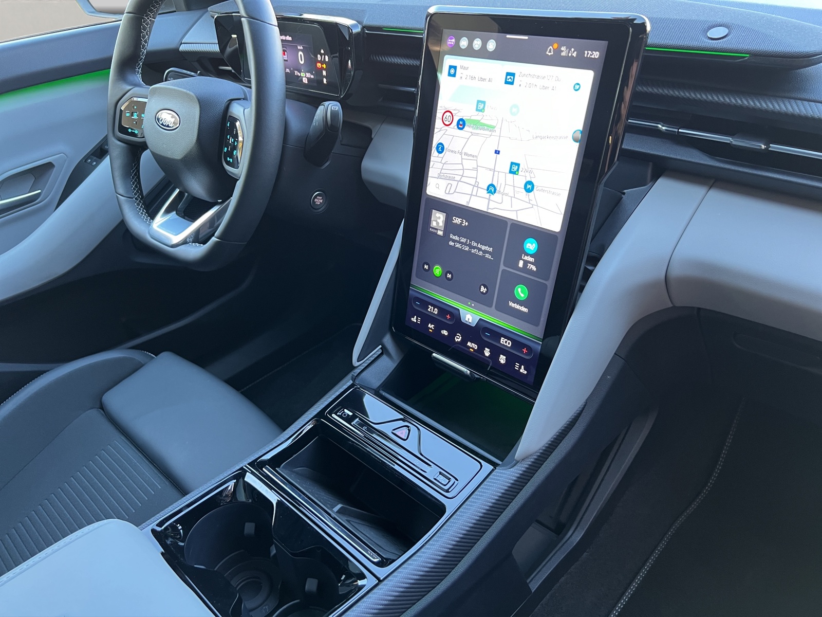 FORD Explorer Extended Range Premium-image-10