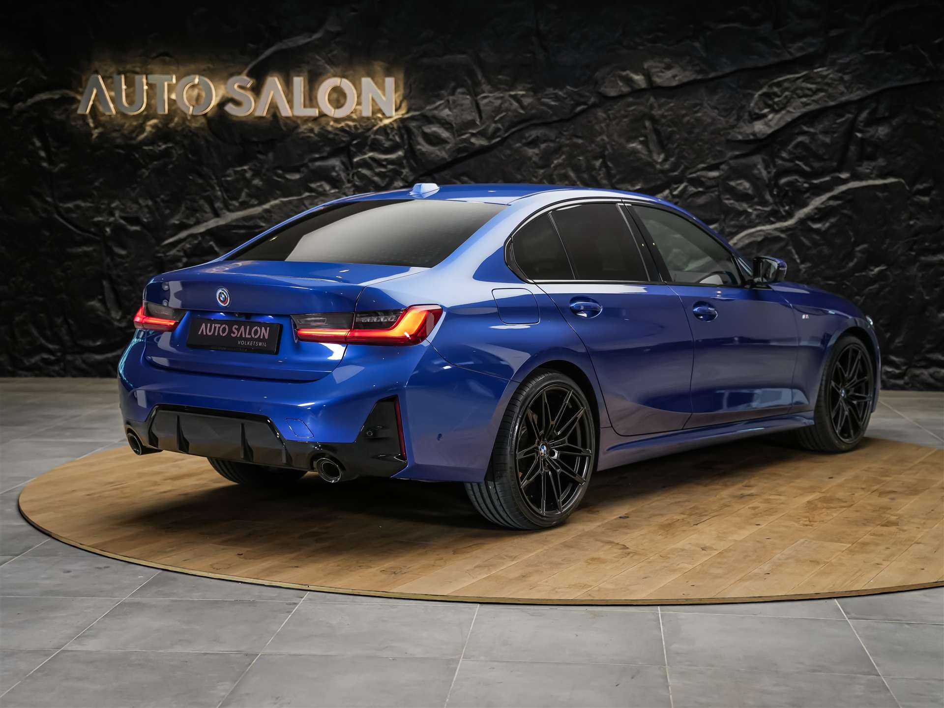 BMW 320i xDrive Steptronic M Sport Pro *Facelift*20" Felgen*Abstandsregler*Head-Up*-image-5